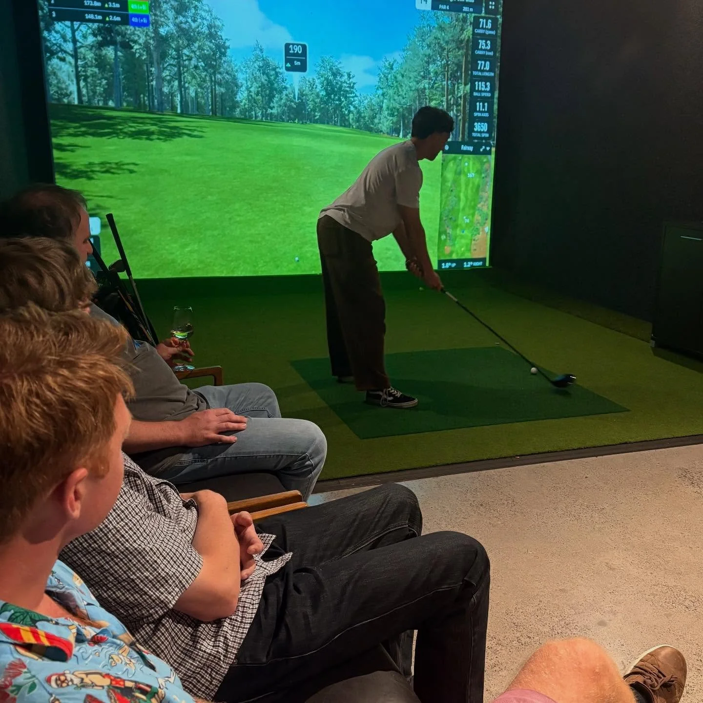 Great night celebrating 2025 with the team at @the19th_bar with amazing food from @serialgrillernz ⛳️ 🥛