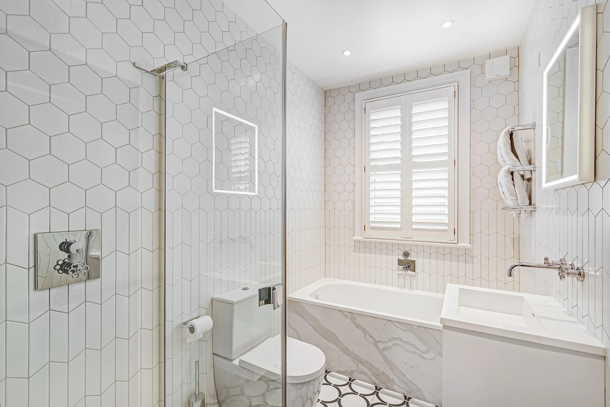 6 Weybourne Street   (18).jpg