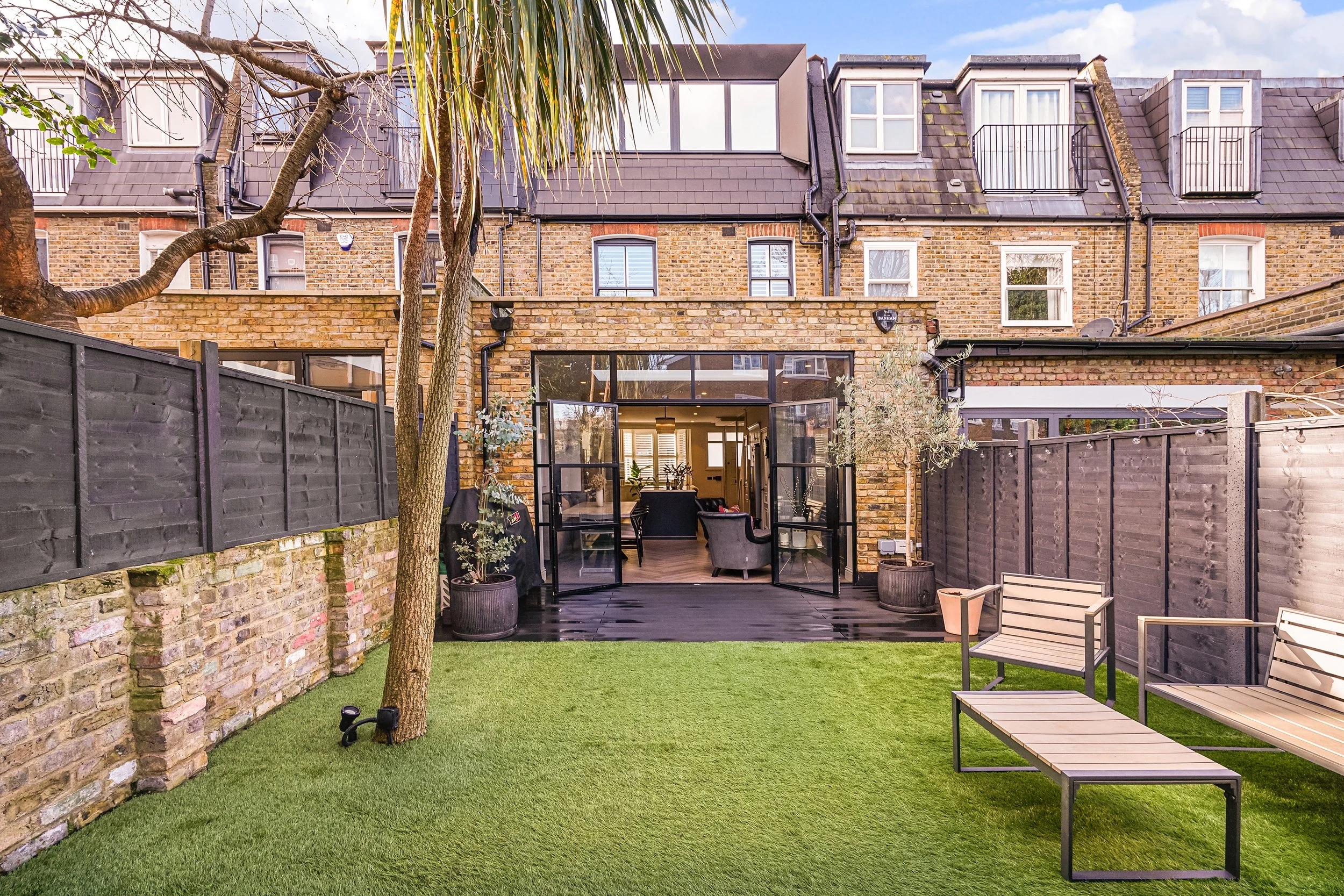 6 Weybourne Street   (21).jpg