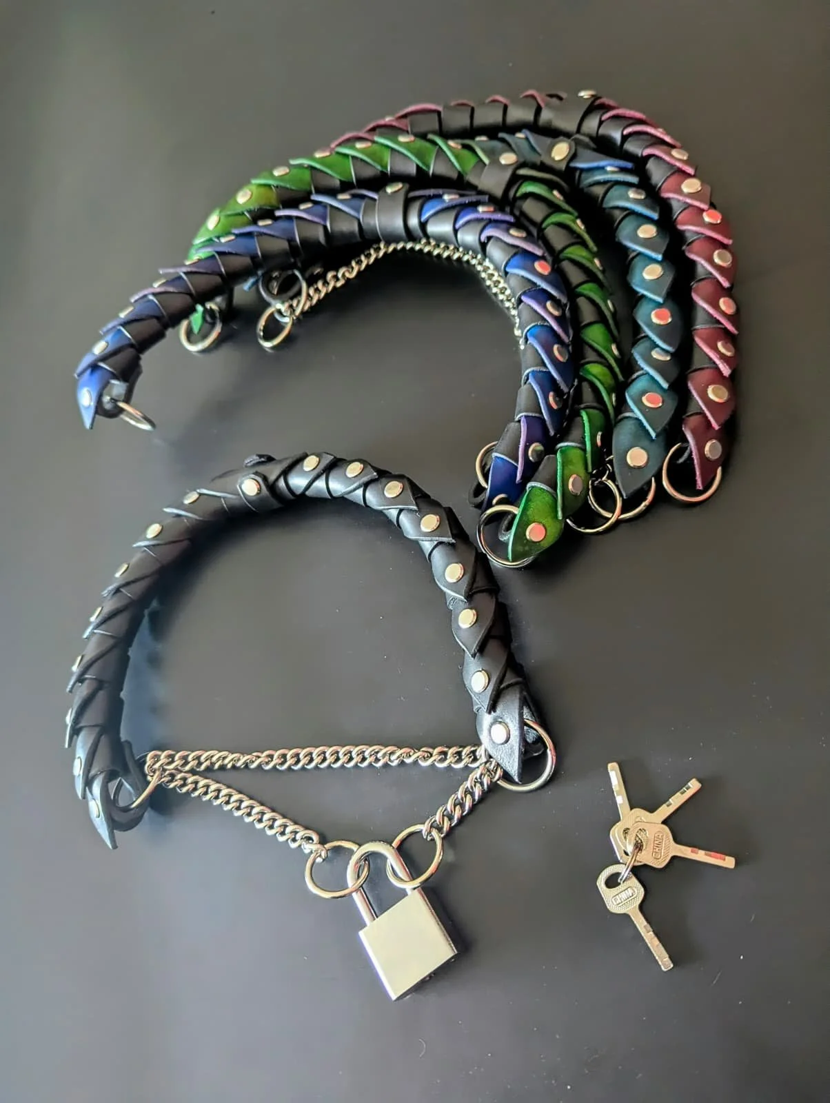 Dragonscale Collar with a Chain and a Padlock
