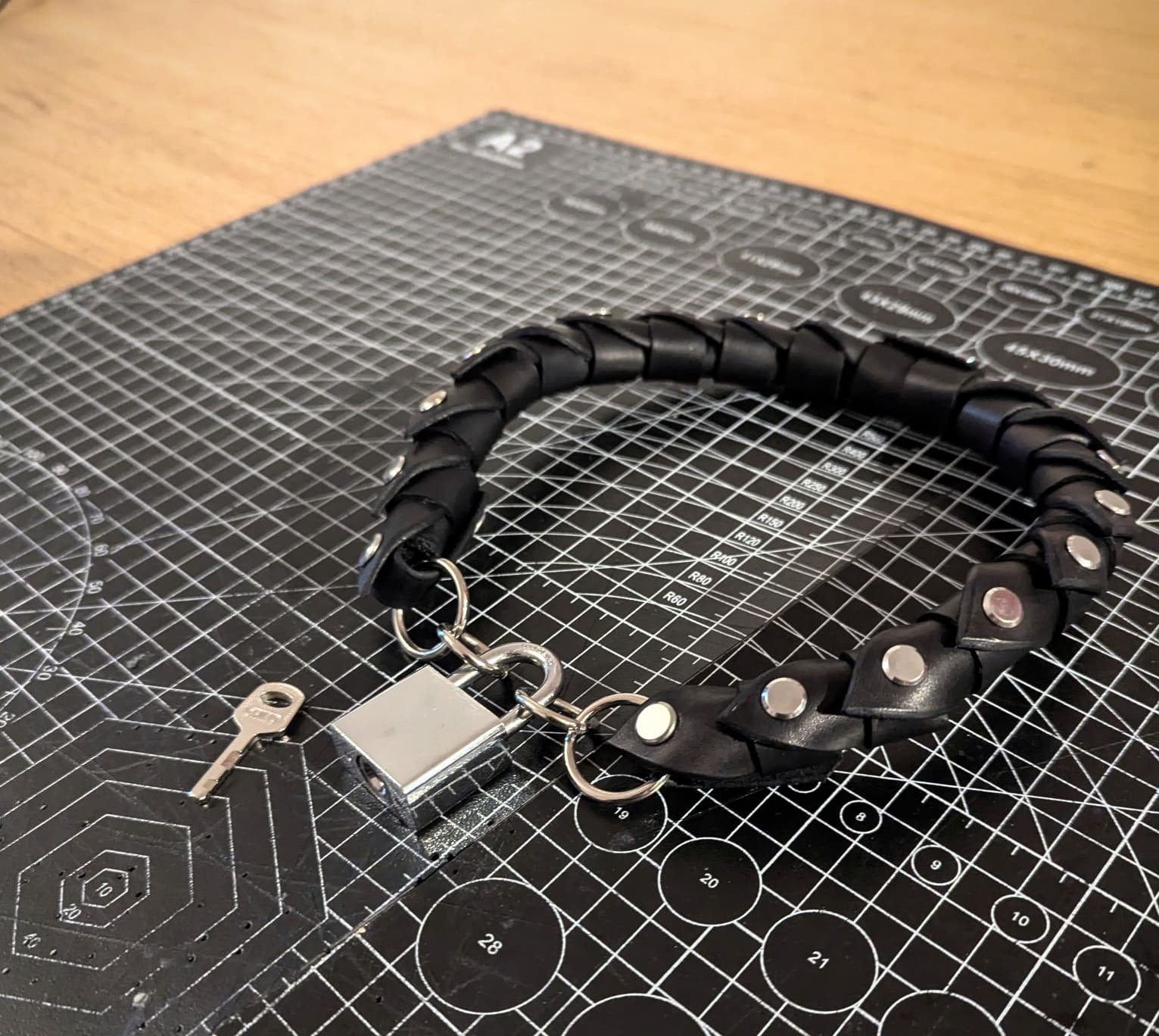 Collar: Black Dragonscale