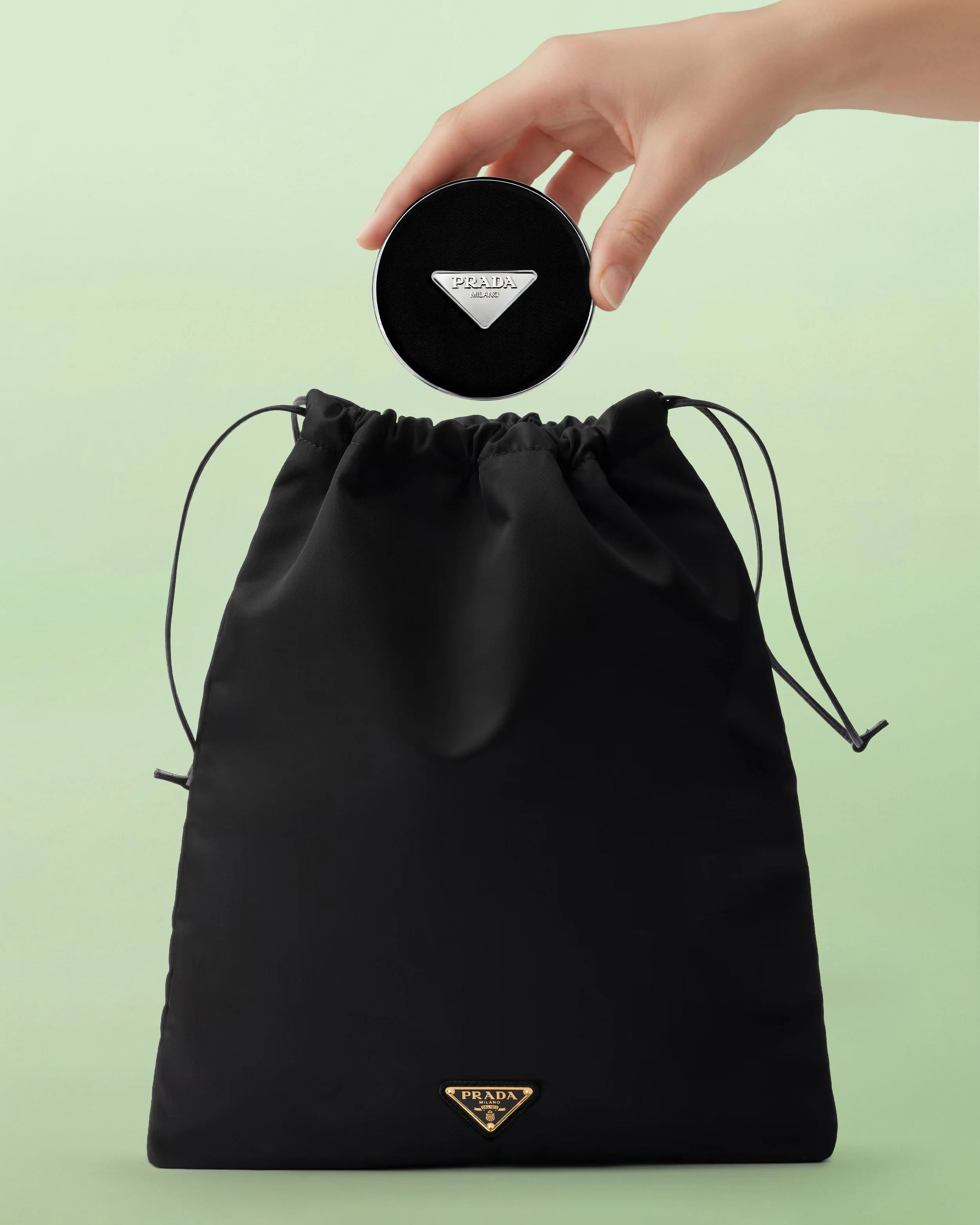 9_FASHION LINK BLACK_1_4x5.jpg