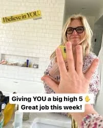 High Five: Wie eine einfache Geste deine Selbstwahrnehmung transformieren kann