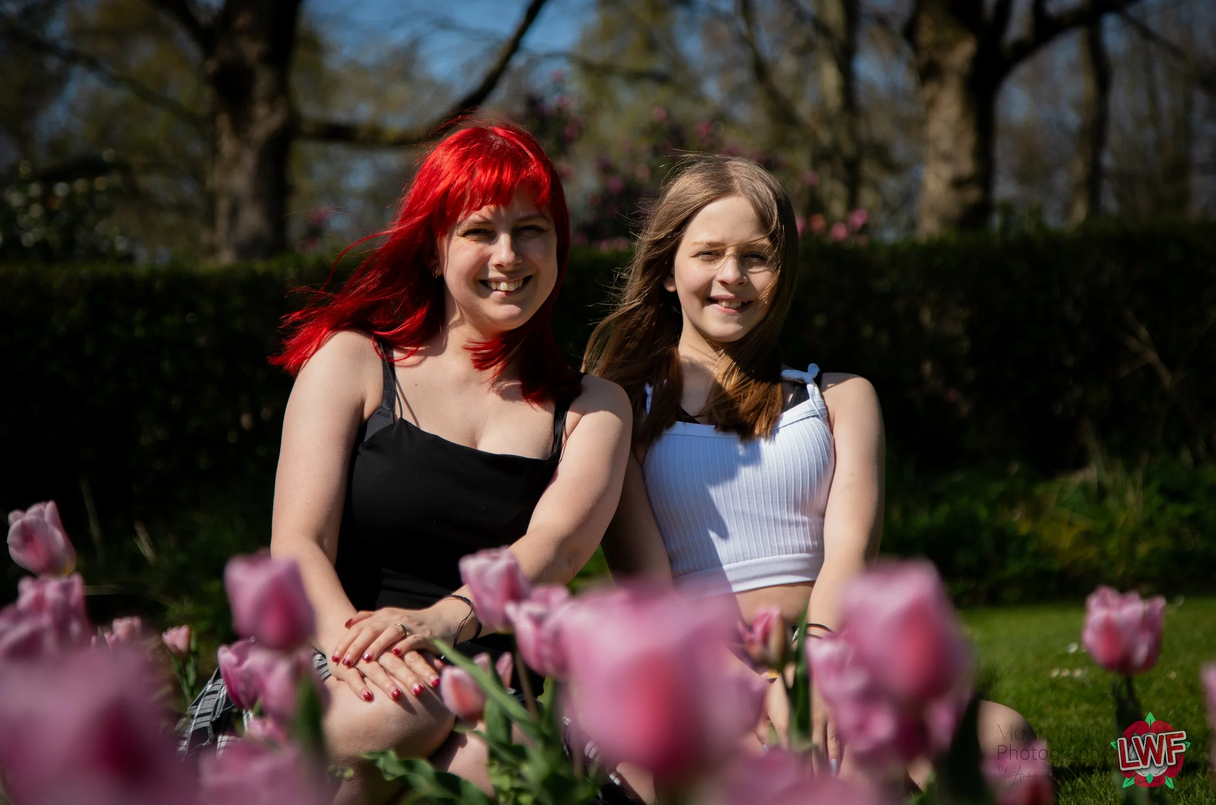 Mother and daughter photo, Stamford Park, Ashton Under Lyne