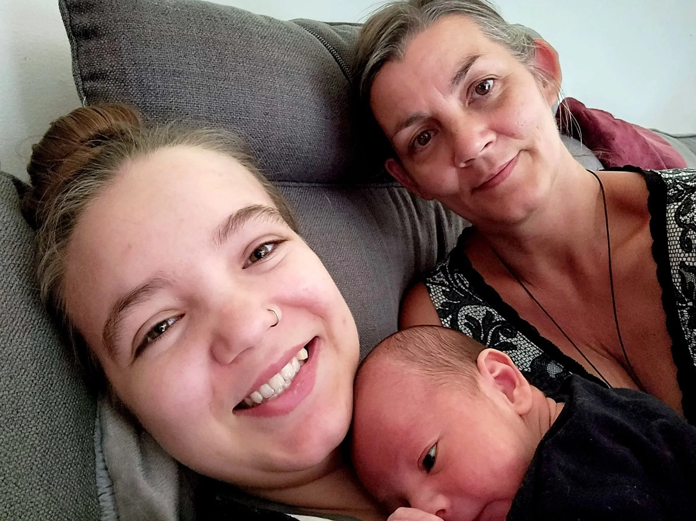 Postpartum Doula, Bella Love, PCD (DONA) provides in-home postpartum doula support for families across Western North Carolina.