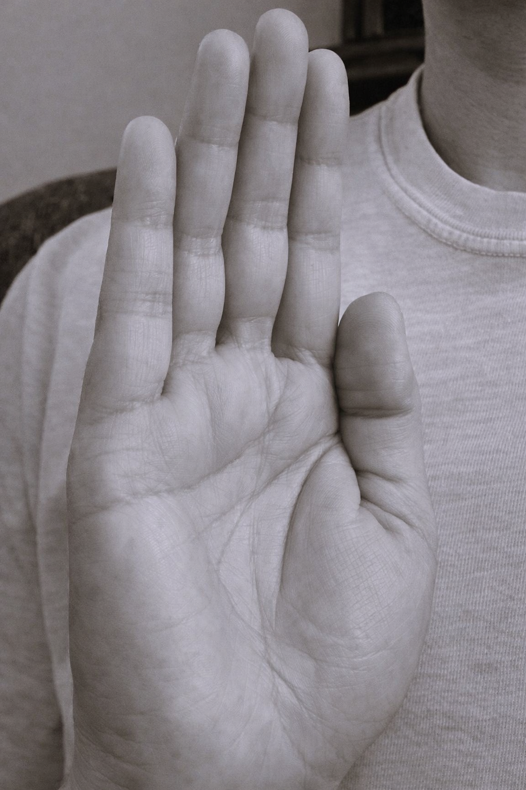 The practice of Abhaya Mudra helps one to cultivate fearlessness and trust.