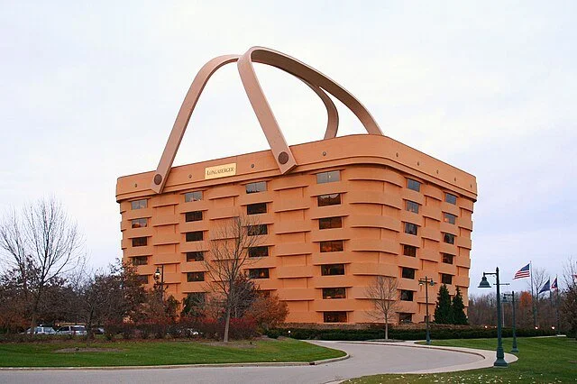 World's Largest Basket in Newark, OH - Longaberger Headquarters