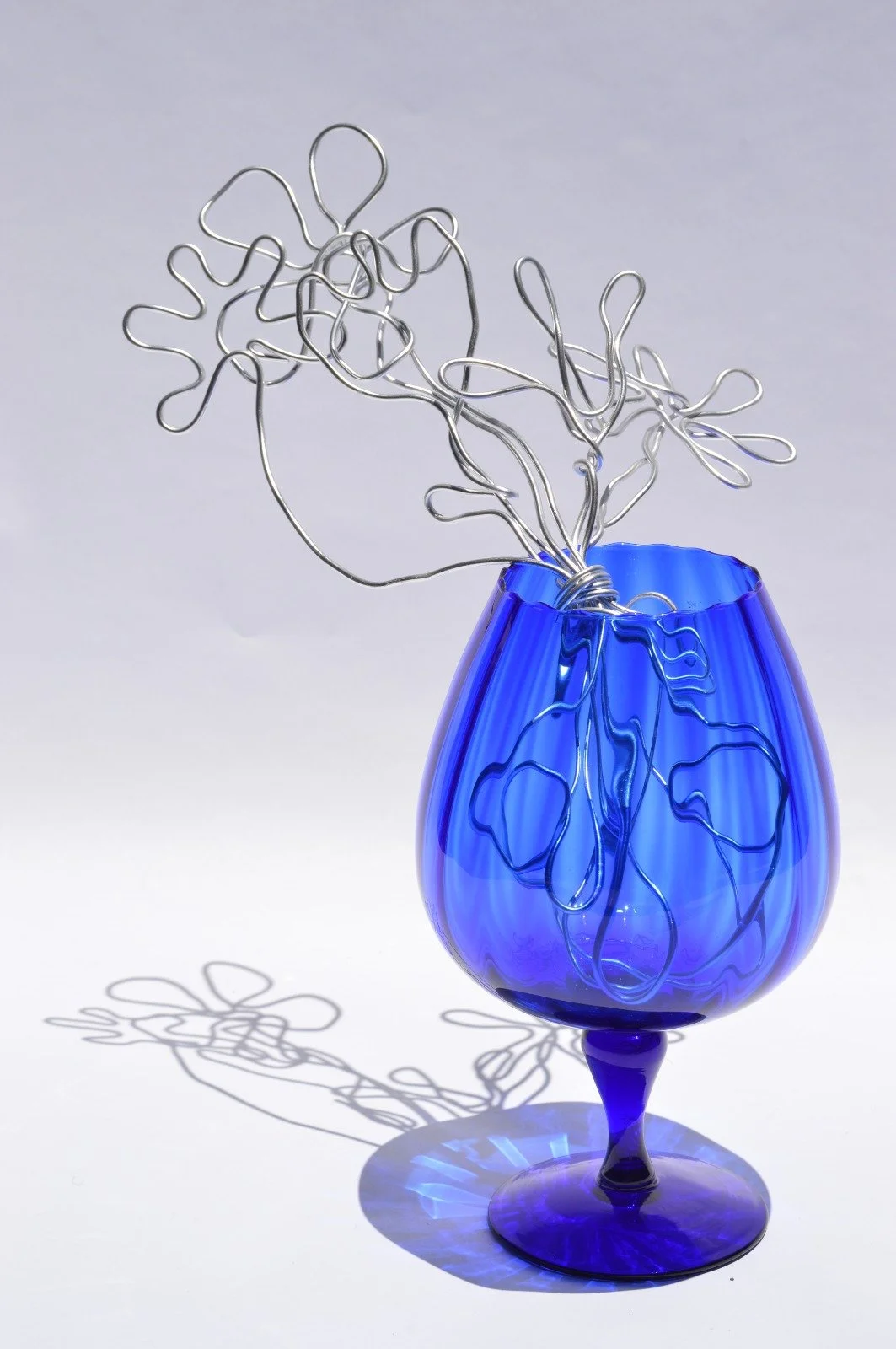 M0100_Blue italian glass blown vase 2.jpeg