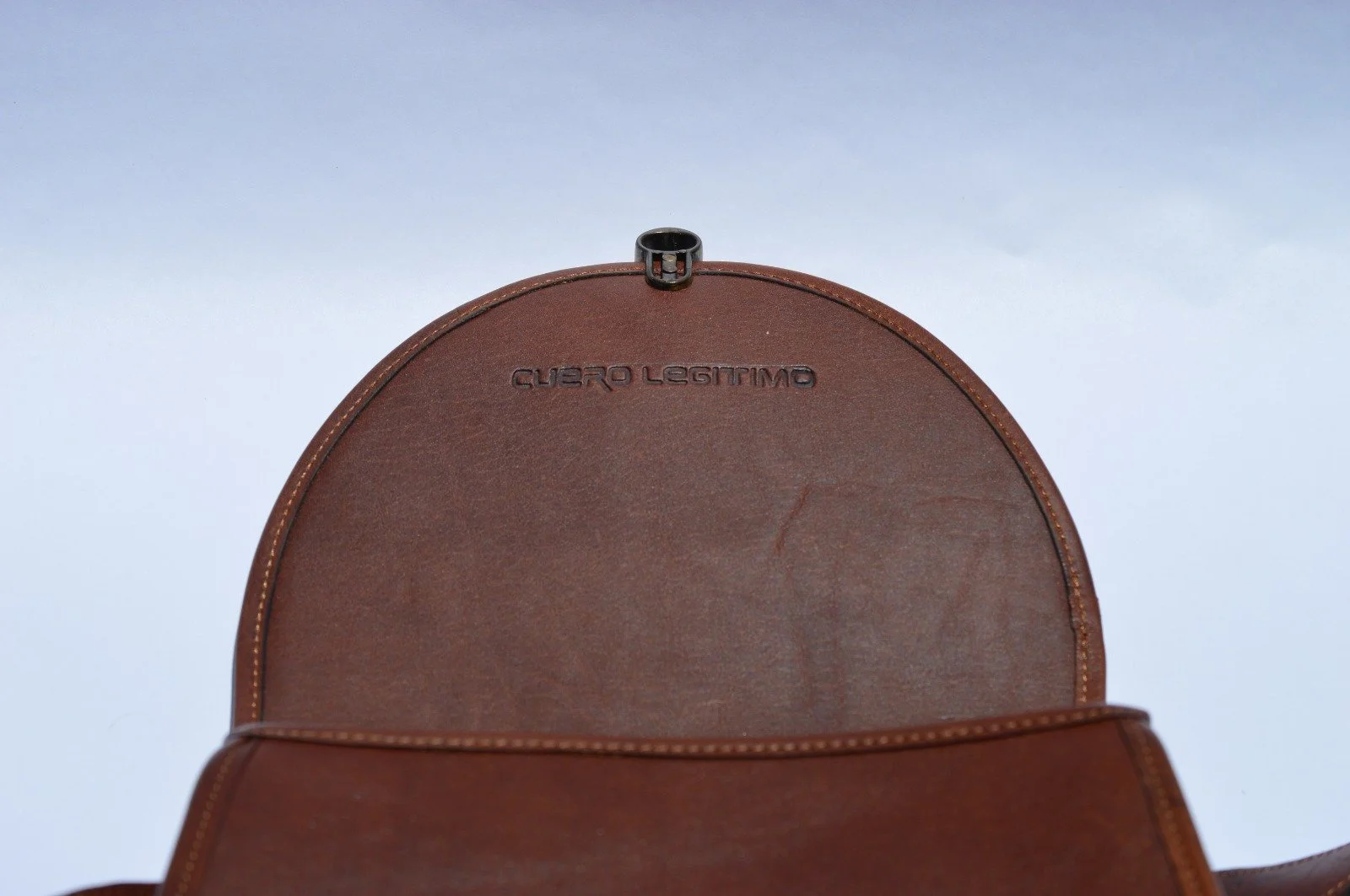 M0101_Authentic leather bag 3.jpeg