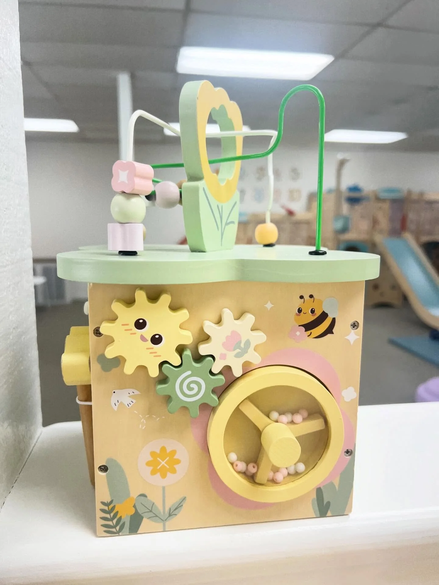 This week&rsquo;s sneak peek of Spring is just what we needed! 🌷☀️The warmer weather and sun are making us excited for all of our upcoming Spring events! Check them out at myrainbowlane.com/events and sign up today!