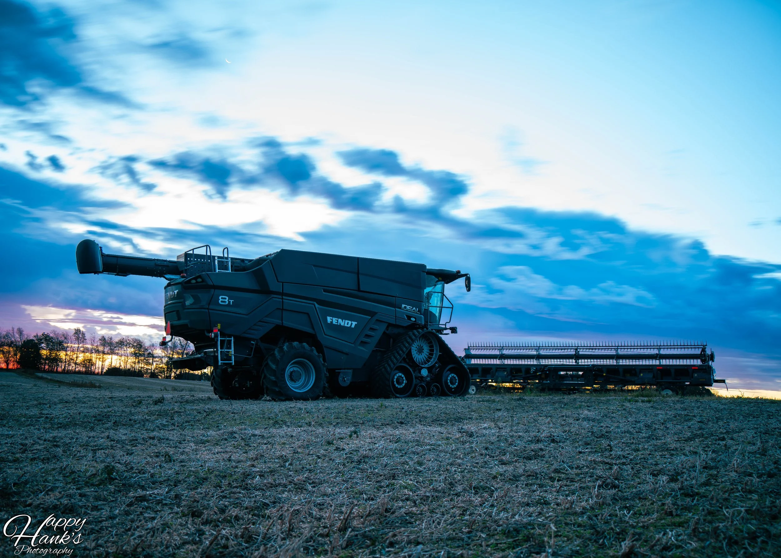 FENDT 8T REAR SUNRISE