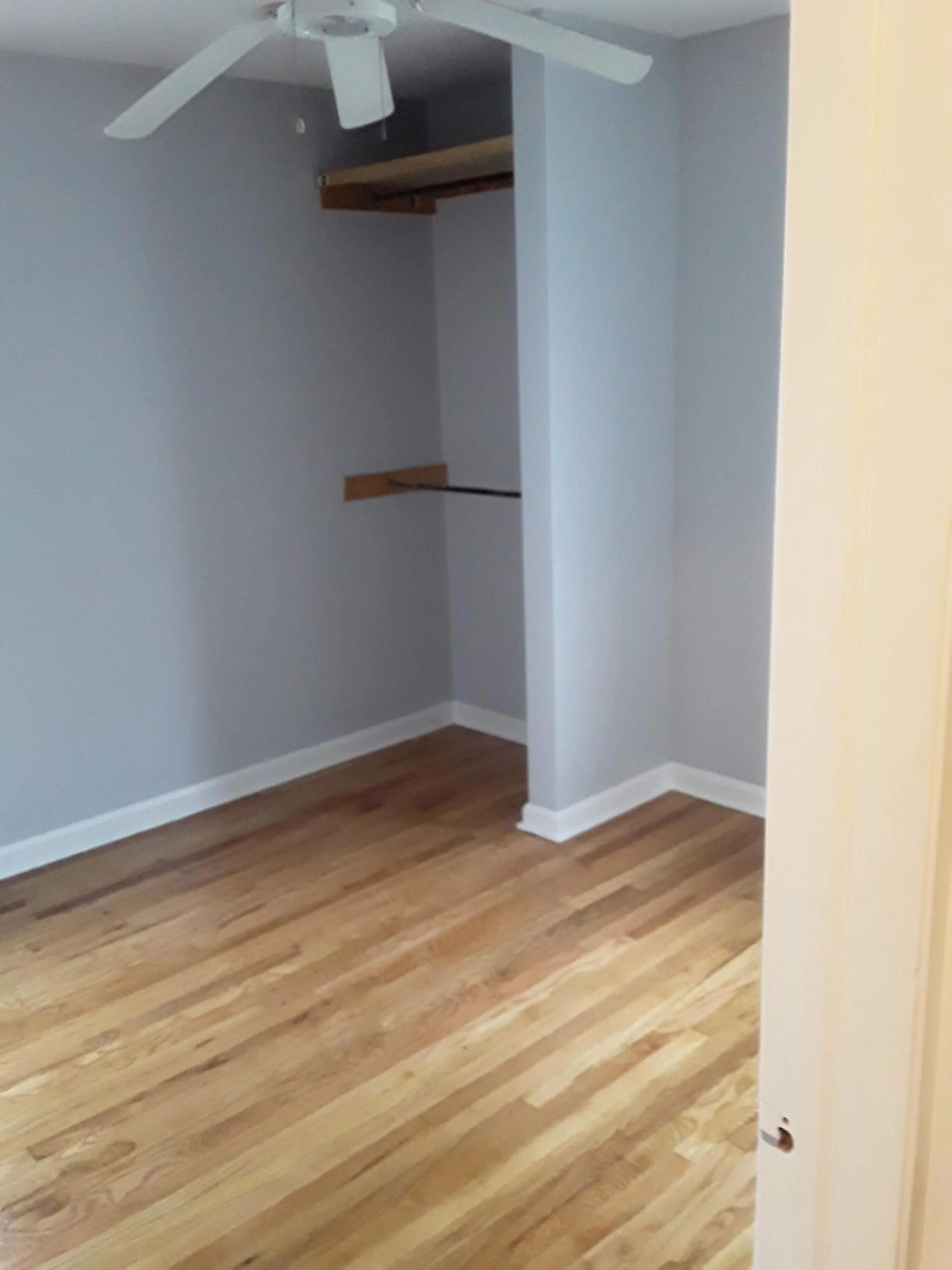 Hardwood Floor Sanding &amp; Refinishing