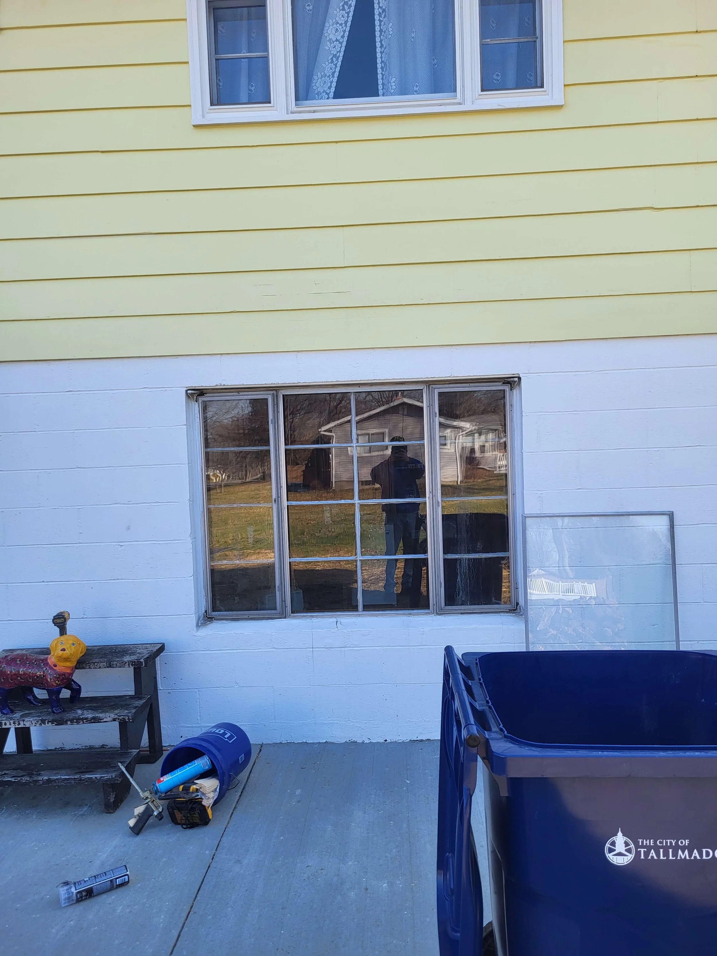 Original Windows Before Replacement