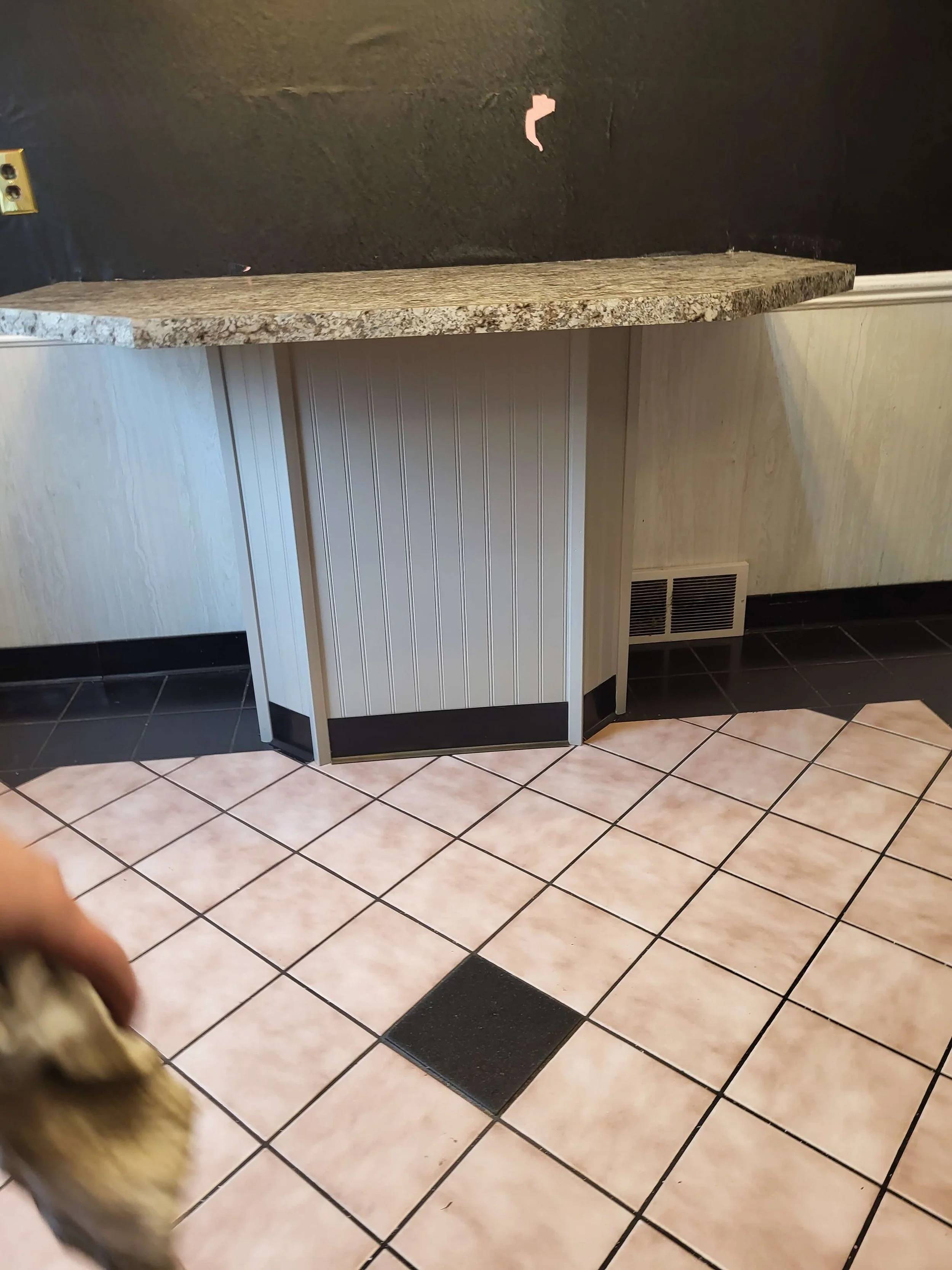 Countertop Base and Finish Detail