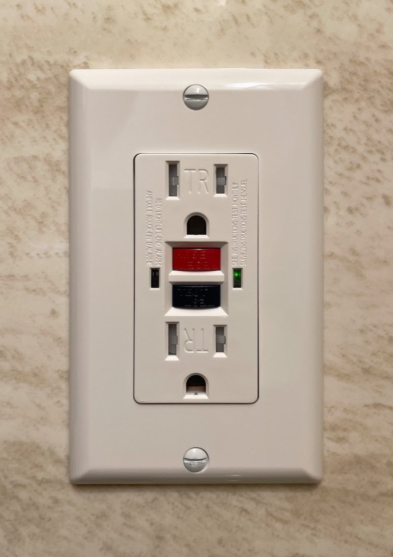 Why GFCI Outlets Are Required in Kitchens, Bathrooms, and Garages in Calgary ⚡