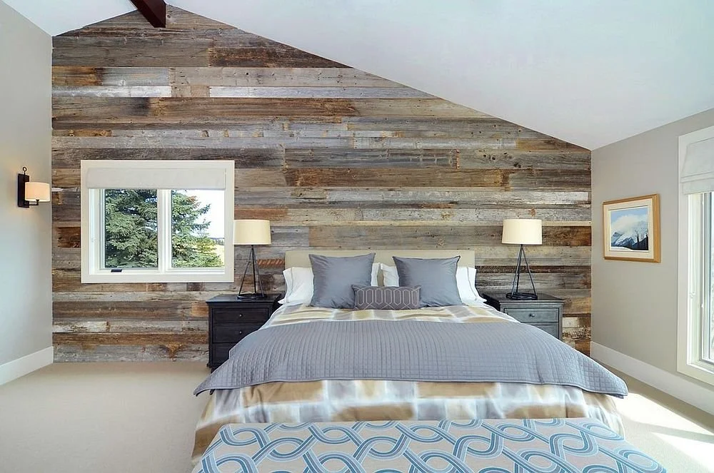 Bedroom reclaimed wood wall