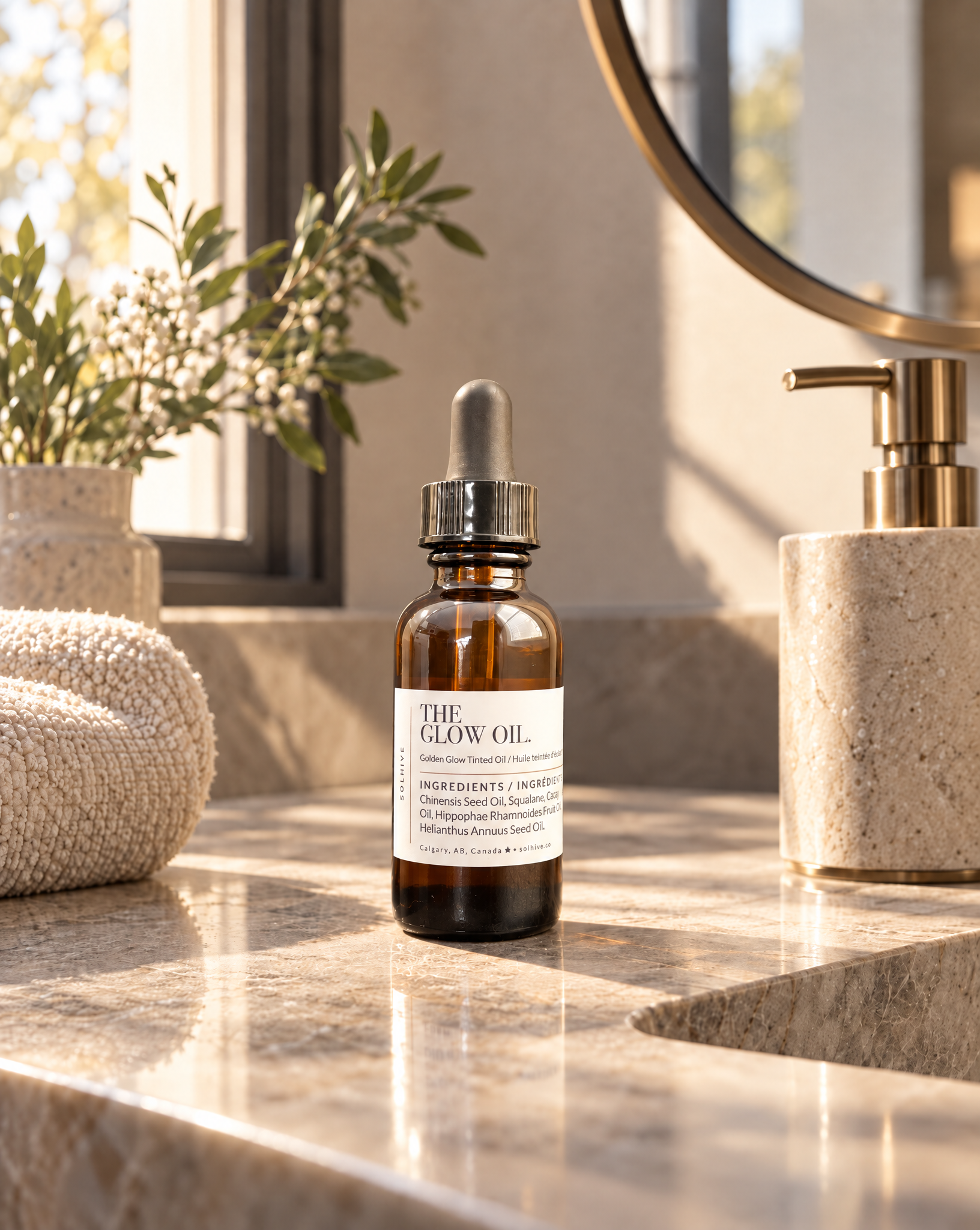 THE GLOW OIL - Lightweight Illuminating Face Oil