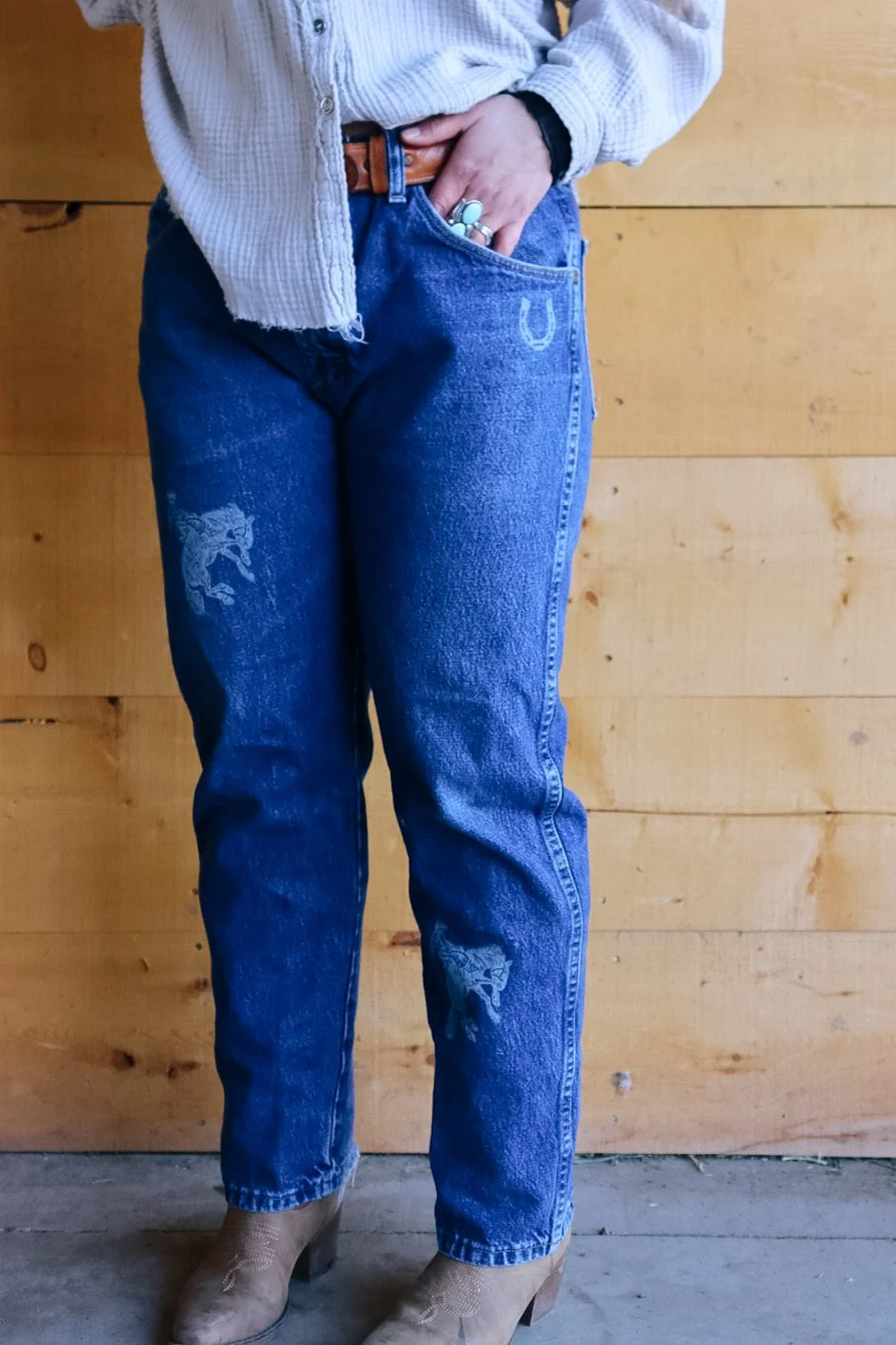dark wash wrangler jeans