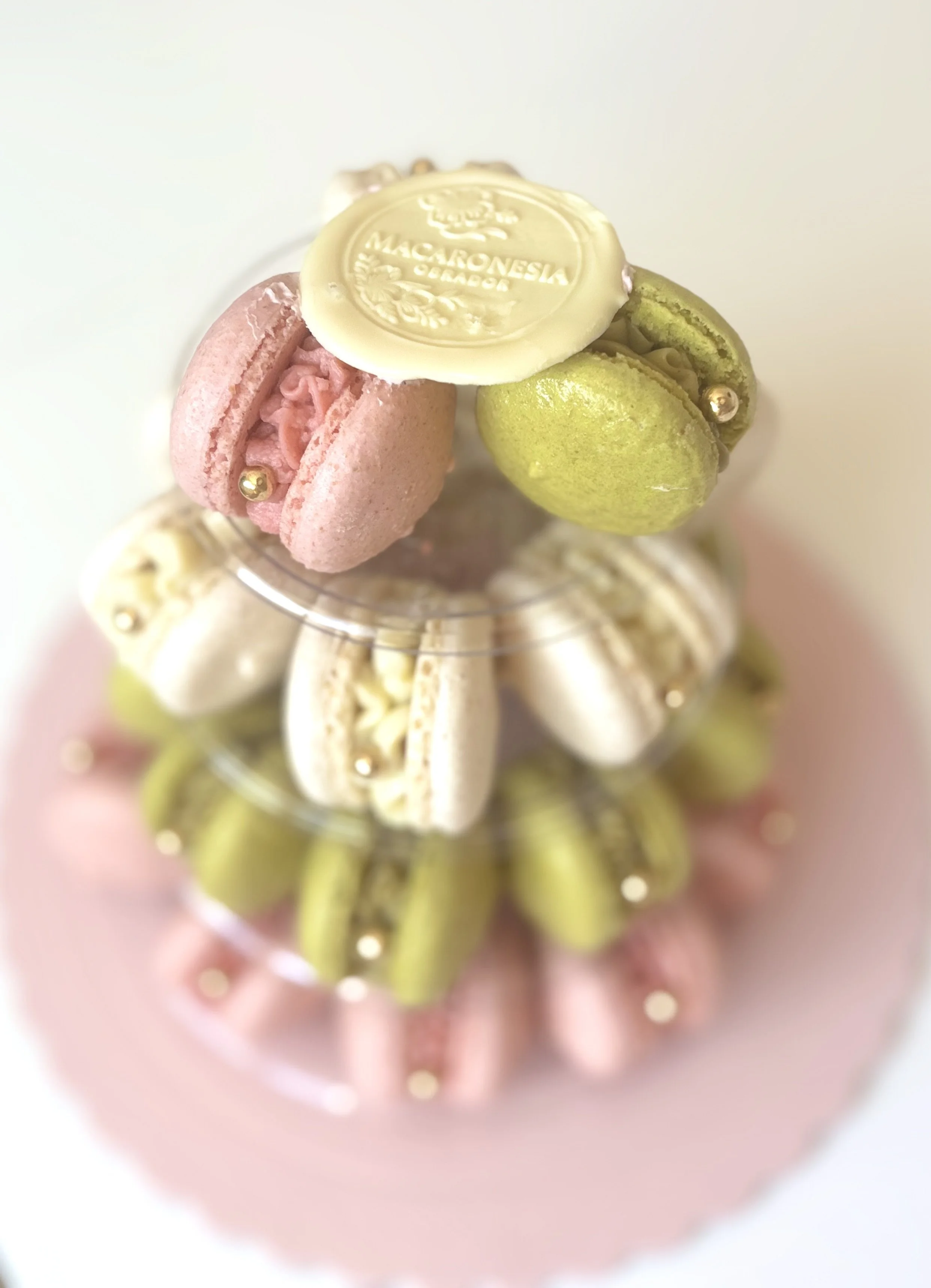Torre de macarons para eventos. Precio: 52€