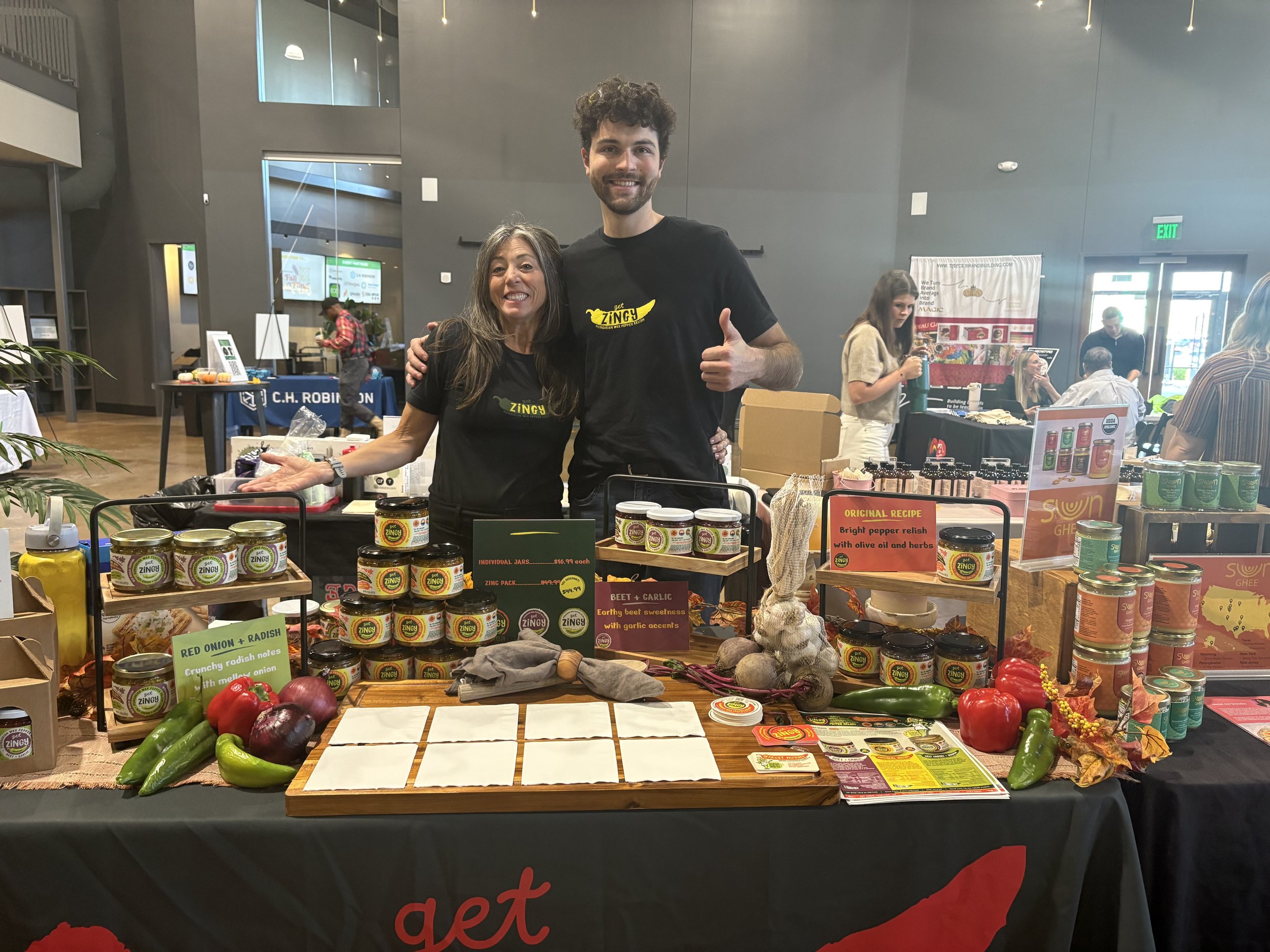 Stacey-and-Sam-at-Arvada-market.jpg
