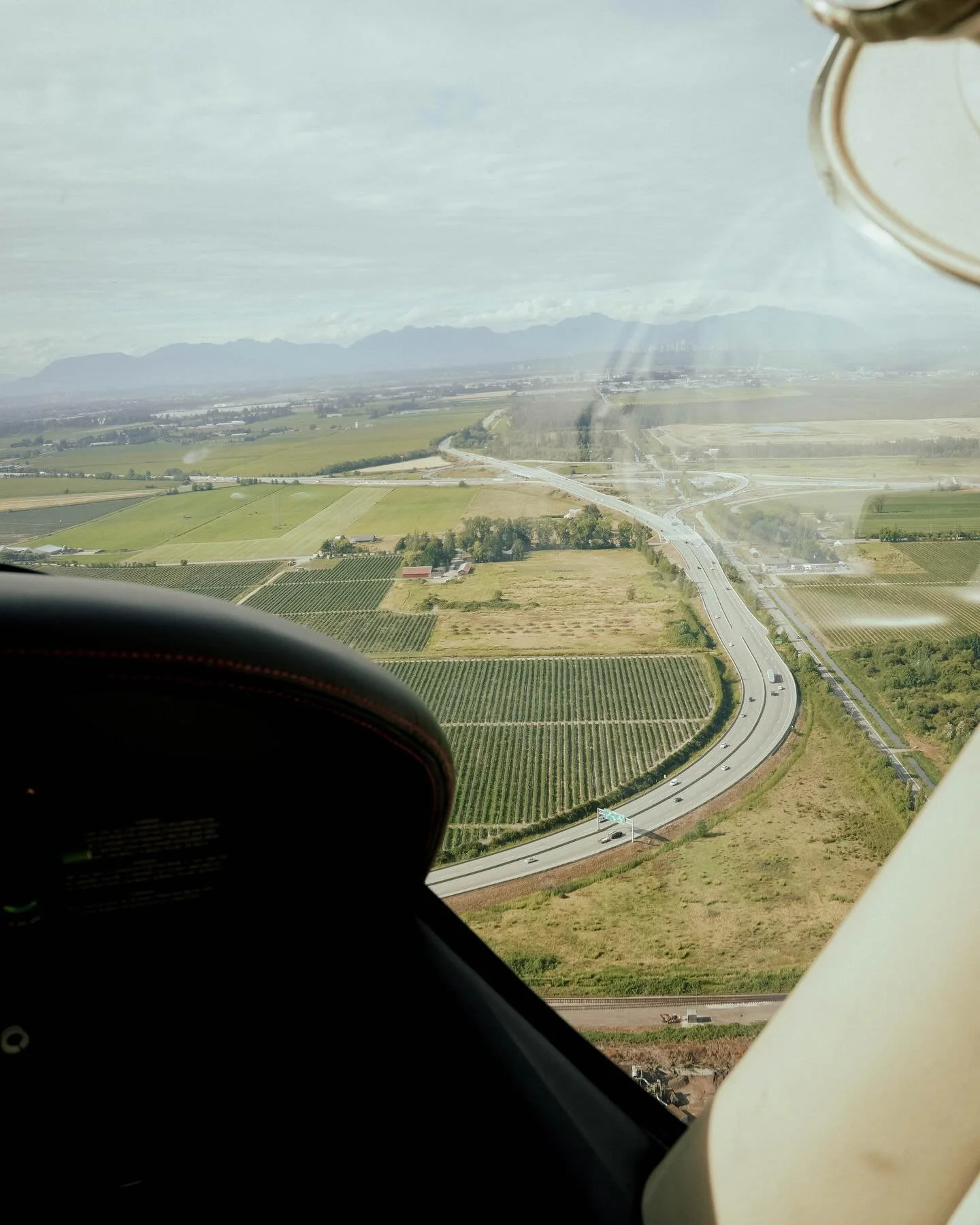 Hope everyone&rsquo;s having a great BC Day long weekend! Make the most of the weather!

.
.
.

#aviation #flying #dailyaviation #aviationlovers #piper #cessna #piperseneca #cessna172 #whyifly #aviationphotography #vfr #pilot #pilotlife #pilotsofinst