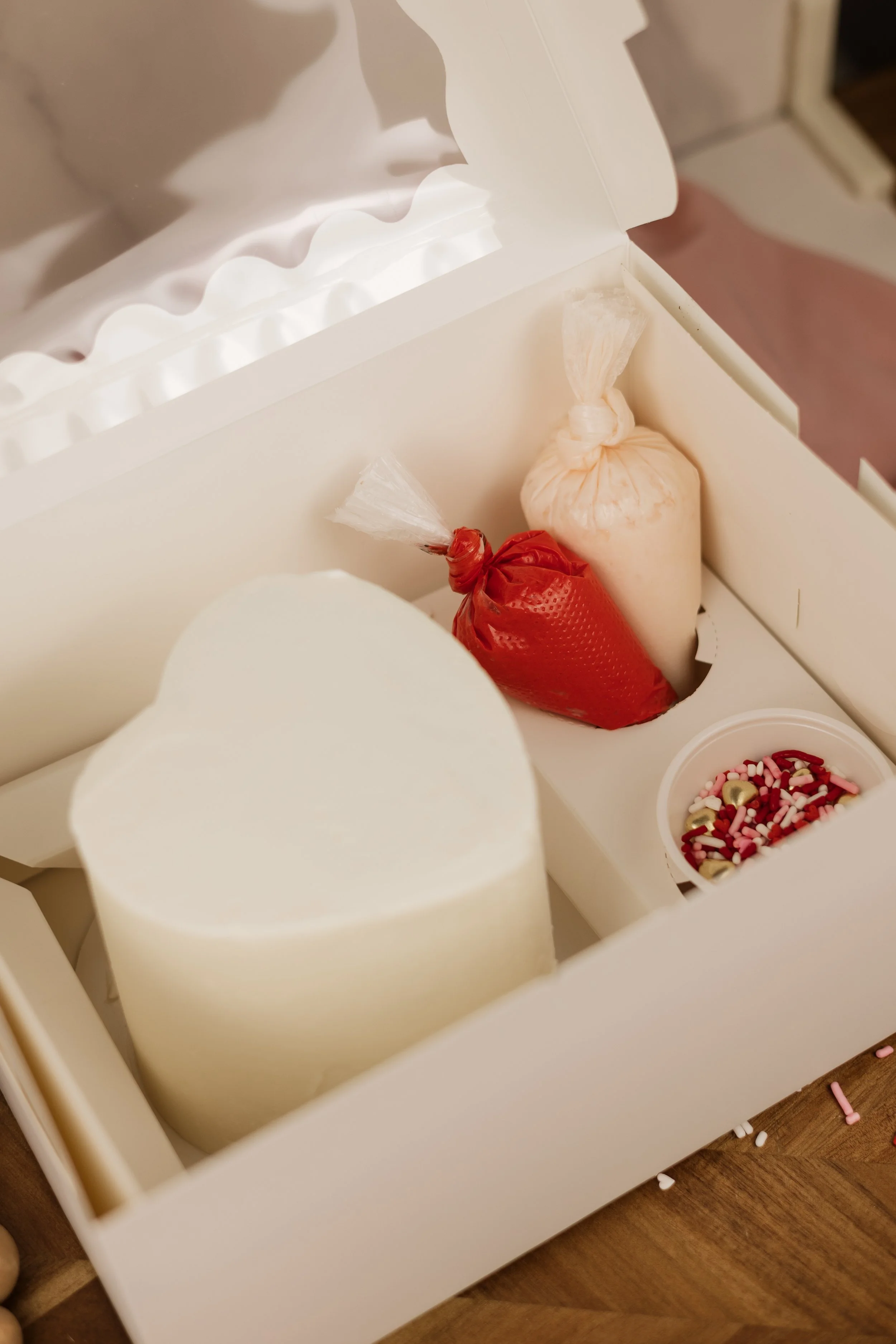 DIY Cake Decorating Kit