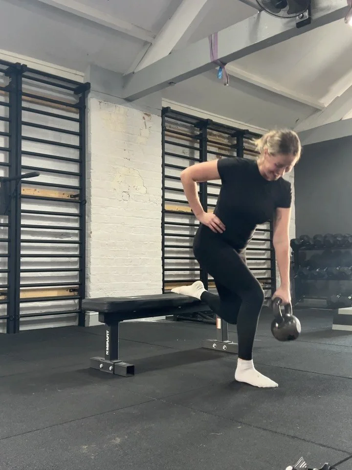 Leg-ish day: still keeping it lighter &amp; reintroducing heavier weights without overdoing it 😛
A: rotational BSS A2: SS jumps (watching these back is so humbling I thought they were way higher)
B: curtsy step downs 
C: SL hamstring curls C2: SL ro