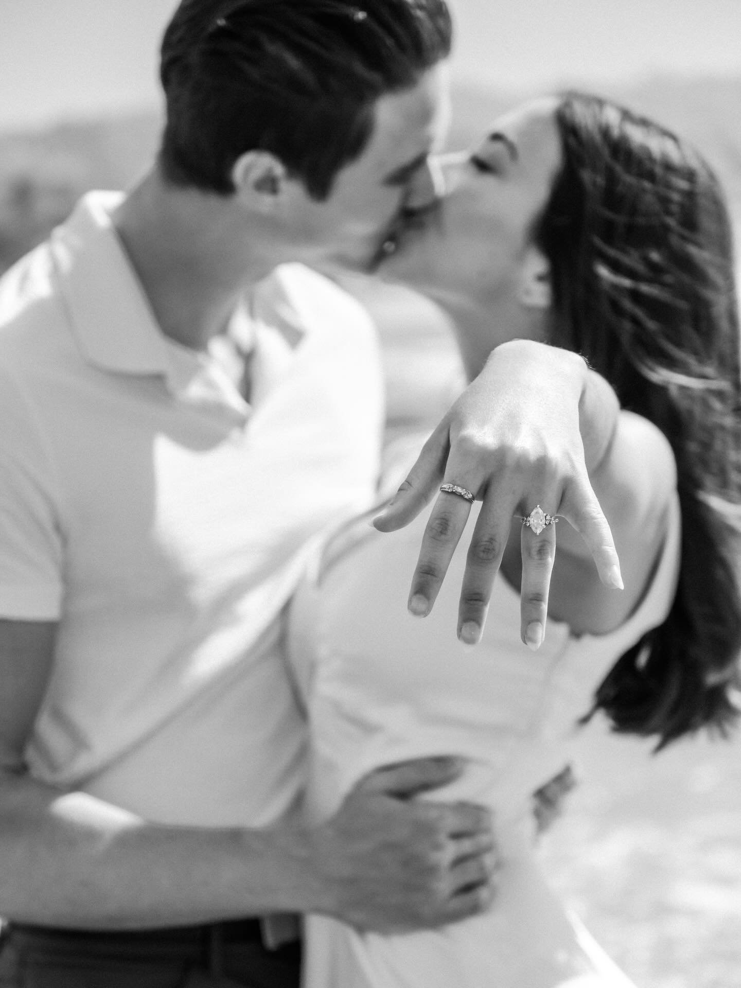 Details matter, especially the ones that mark the beginning of forever.

Captured on fujifilm.

Engagement photos at Laguna Beach, California - sdbphotos | Southern California Wedding Photographer

#weddingphotography #socalweddingphotographer
#fujif