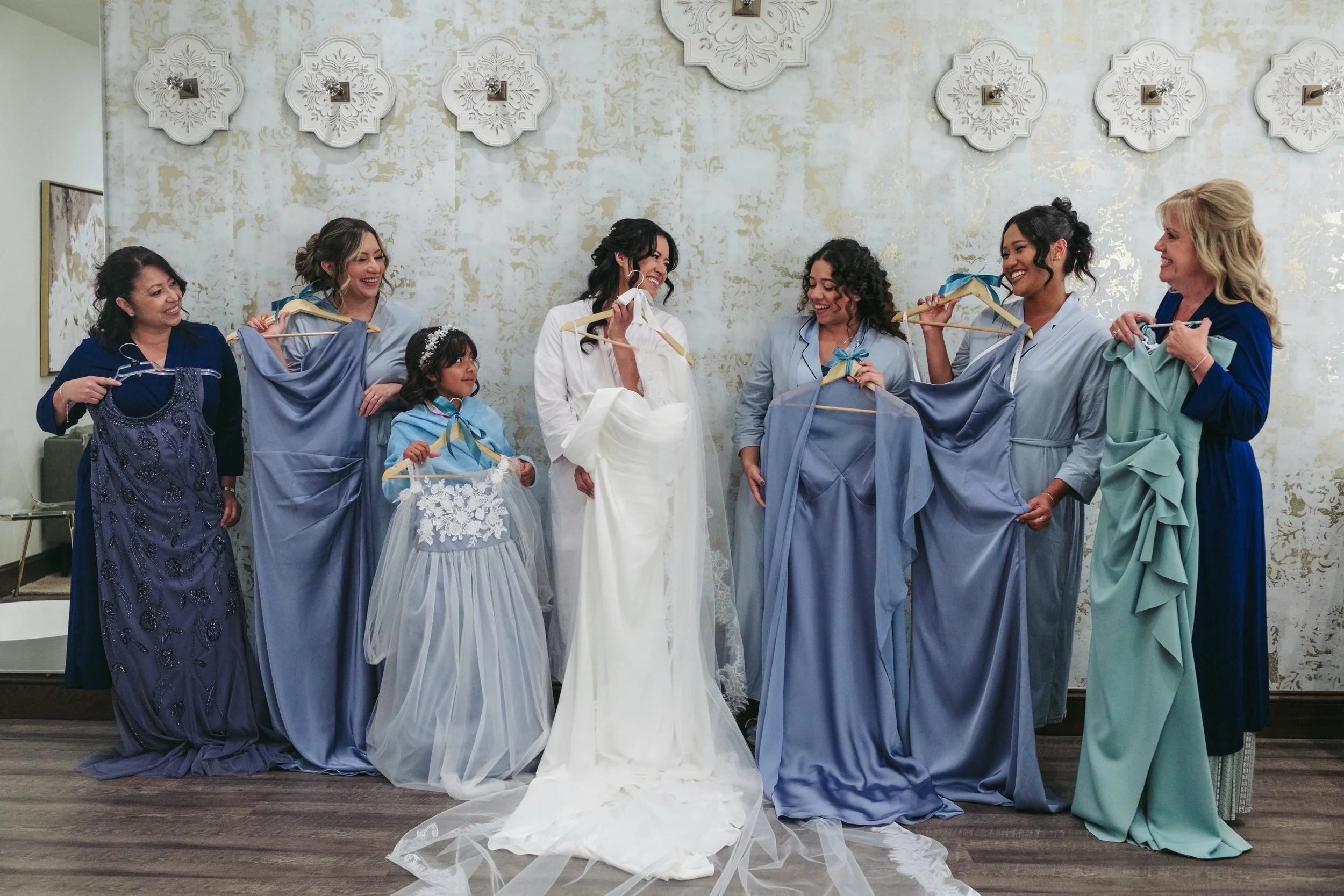 Something blue times a few.

Wedding photos at Los Serranos Country Club in Chino Hills, California - sdbphotos | Southern California Wedding Photographer

Captured on Fujifilm.

#weddingphotography #socalweddingphotographer
#fujifilm
