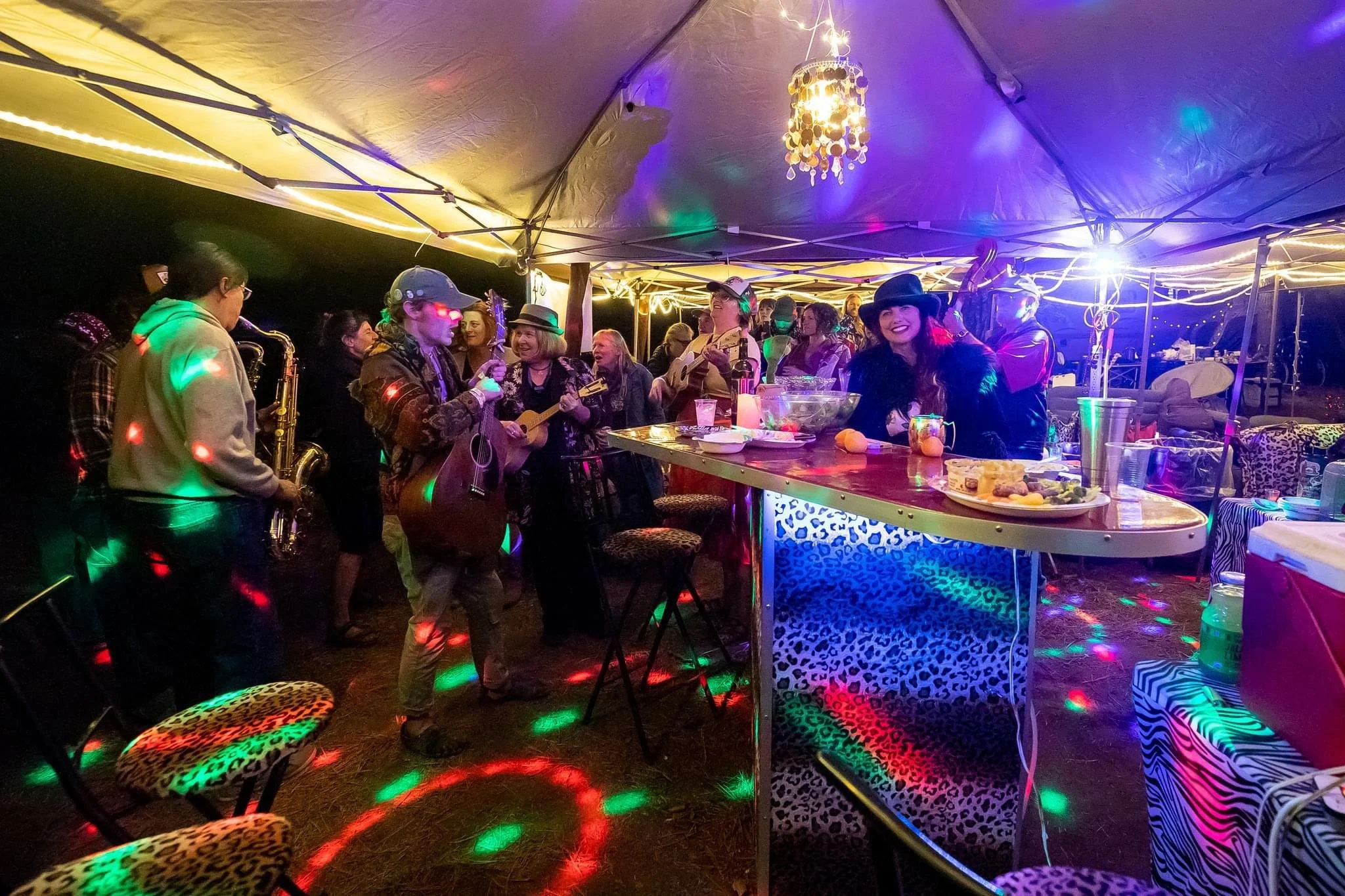 lepopard lounge camp 2024.jpg