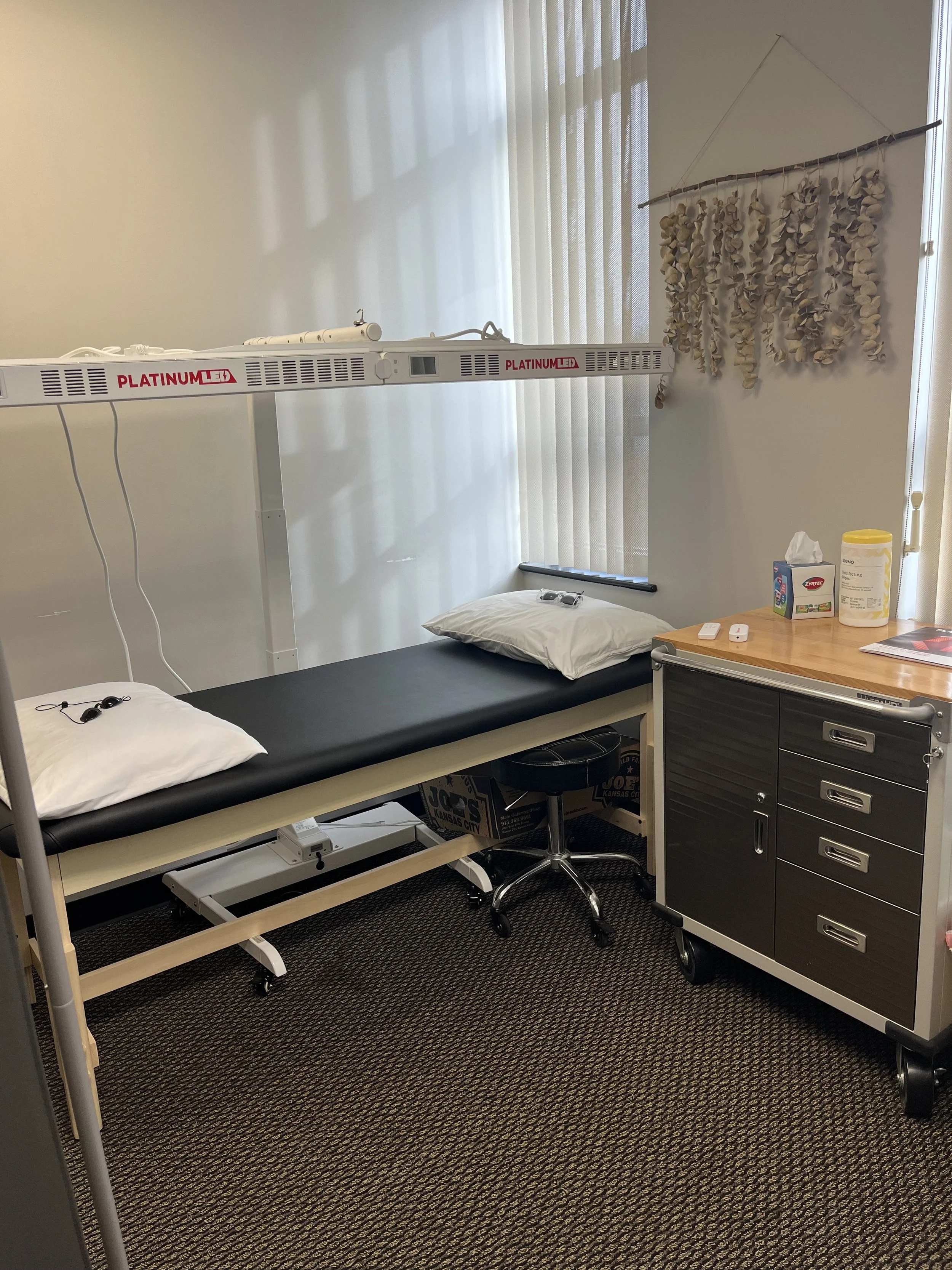 Red Light Therapy: Benefits, Uses, and How It Supports Whole-Body Wellness