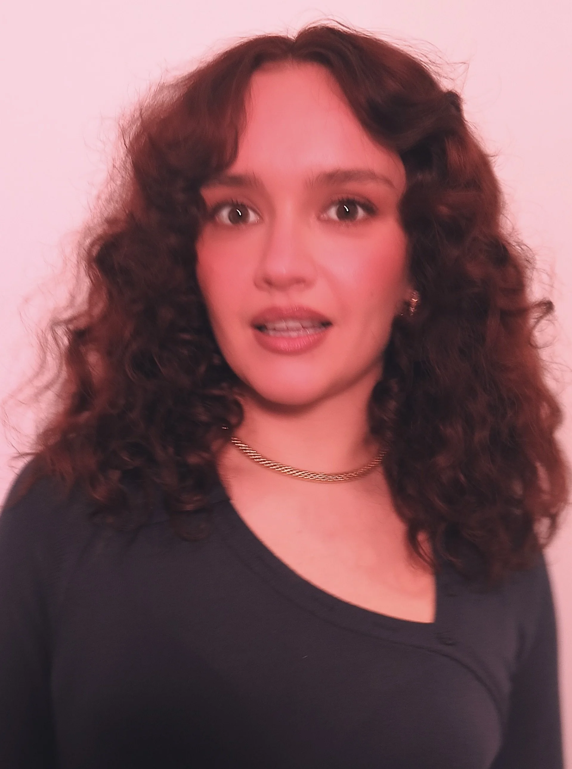 Facetune_10-04-2026-19-57-37.jpeg