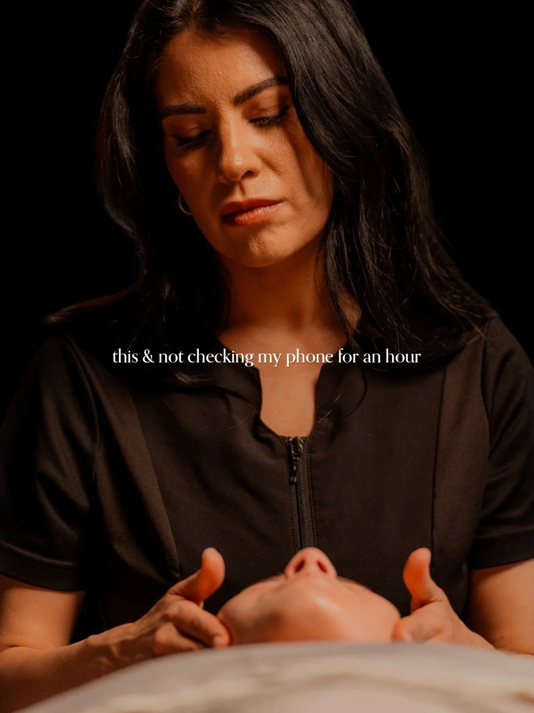 POV: your phone&rsquo;s on silent and you&rsquo;re exactly where you need to be.
ㅤ
An hour to yourself can change everything. Book your next reset through the link in bio.
ㅤ
#woodhousespa #rogersarkansas #nwarkansas #nwaspa #selfcare