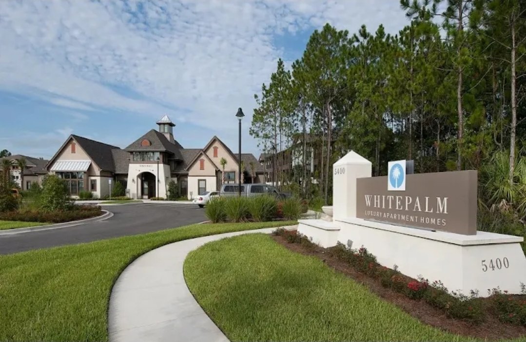 White Palm Apts