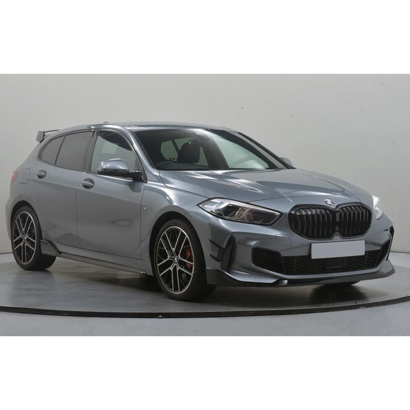 bmw-1-series-f40-side-skirts-gloss-black-5.webp