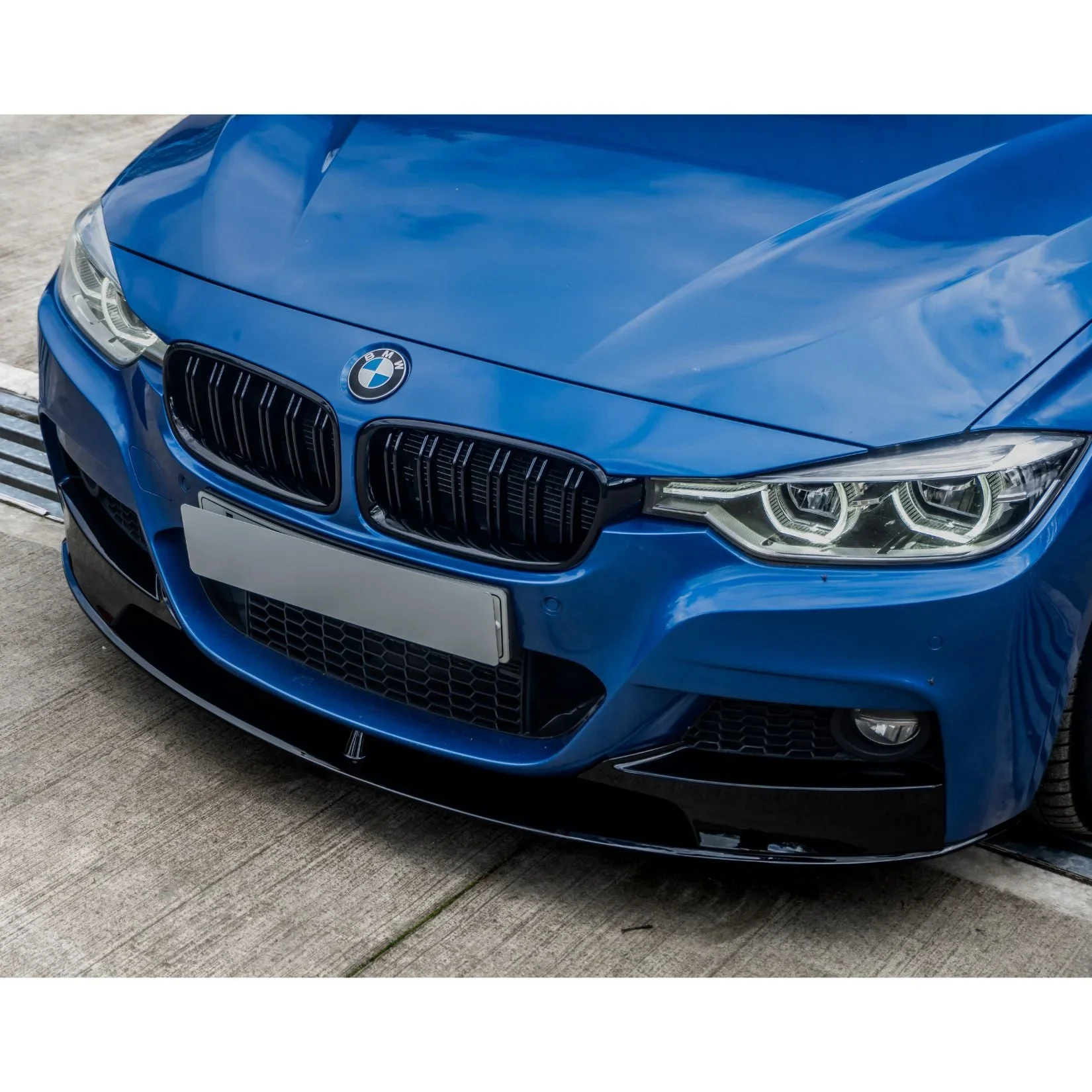 bmw-3-series-f30-full-body-kit-carbon-look-15.webp