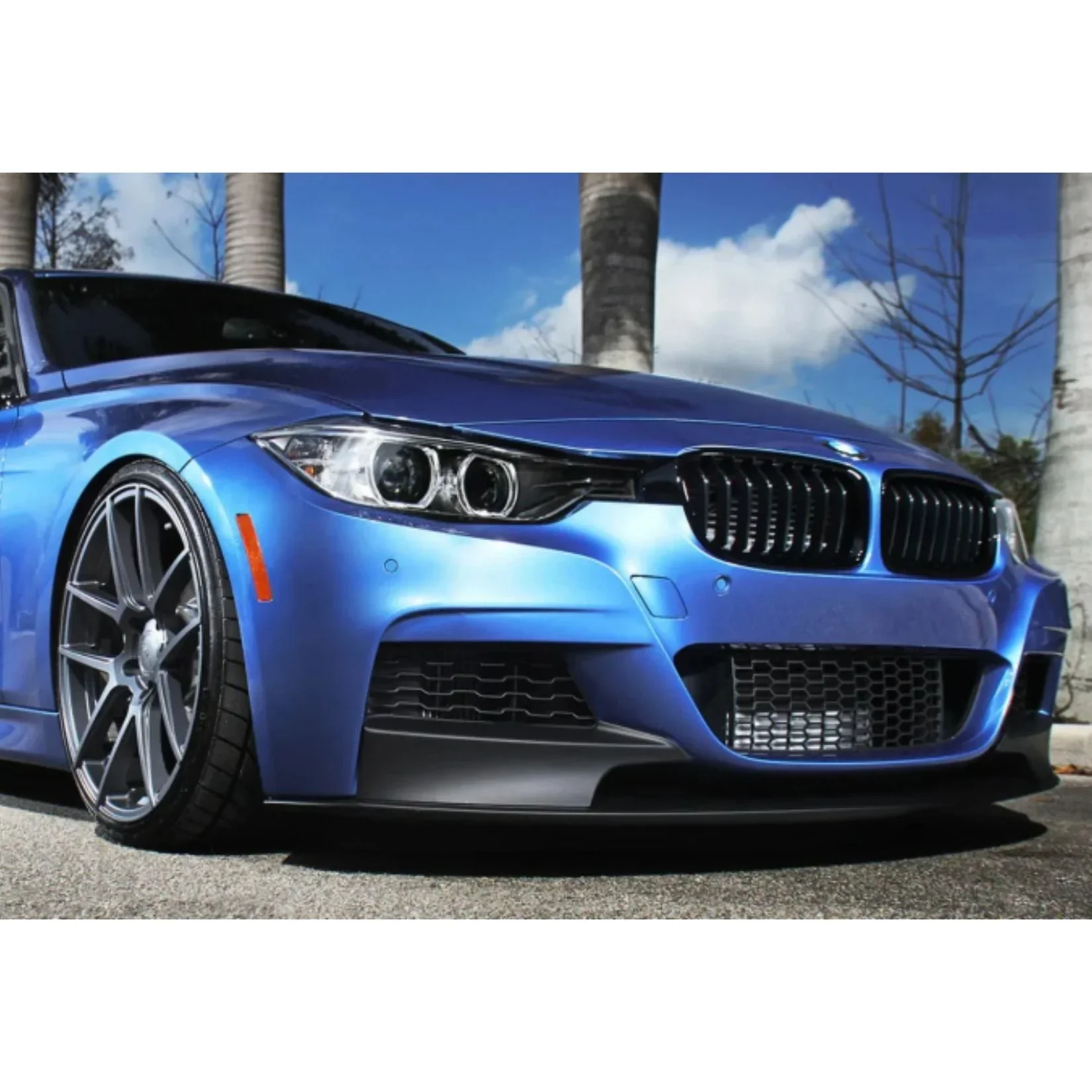 bmw-3-series-f30-full-body-kit-matte-black-3.webp