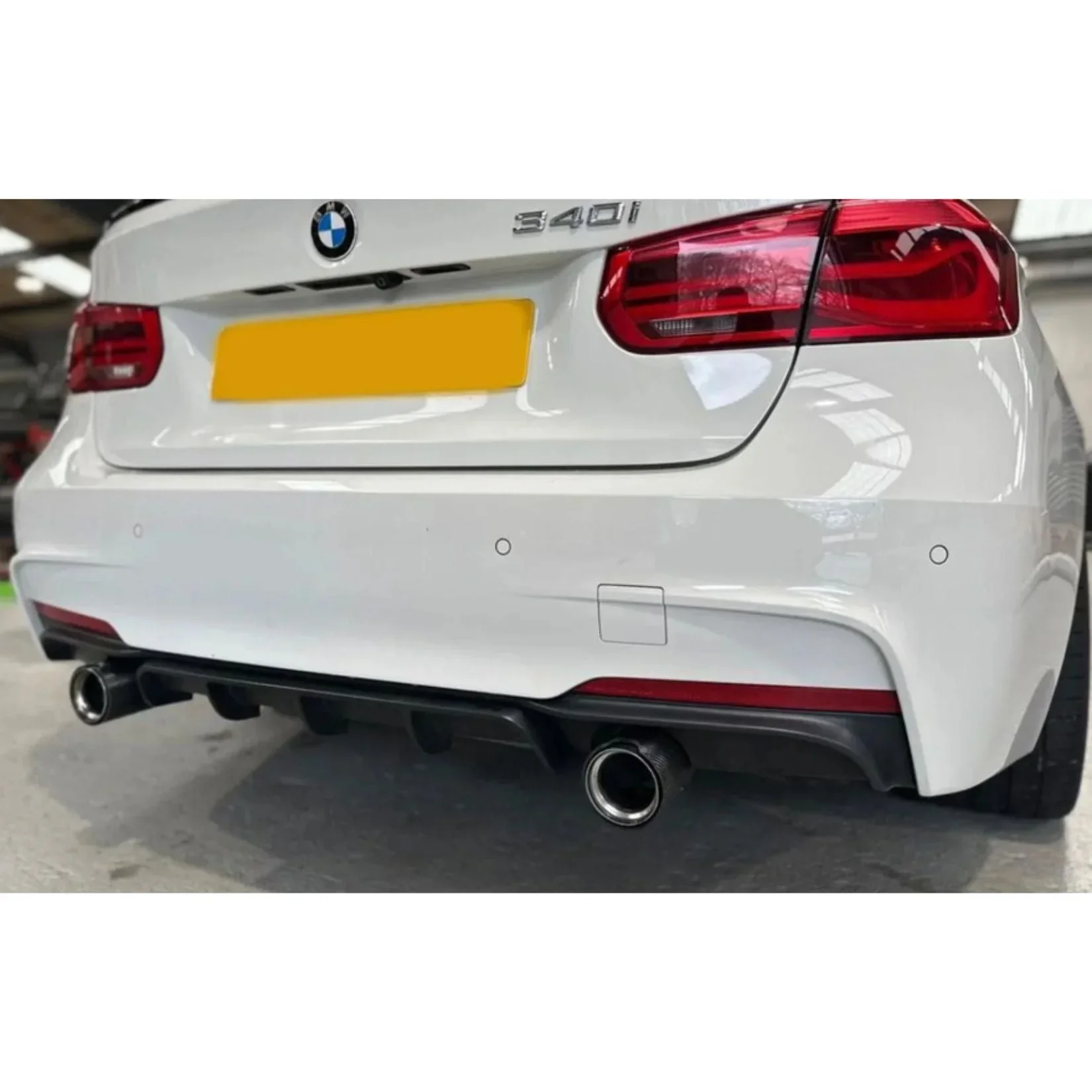 bmw-3-series-f30-full-body-kit-matte-black-14.webp