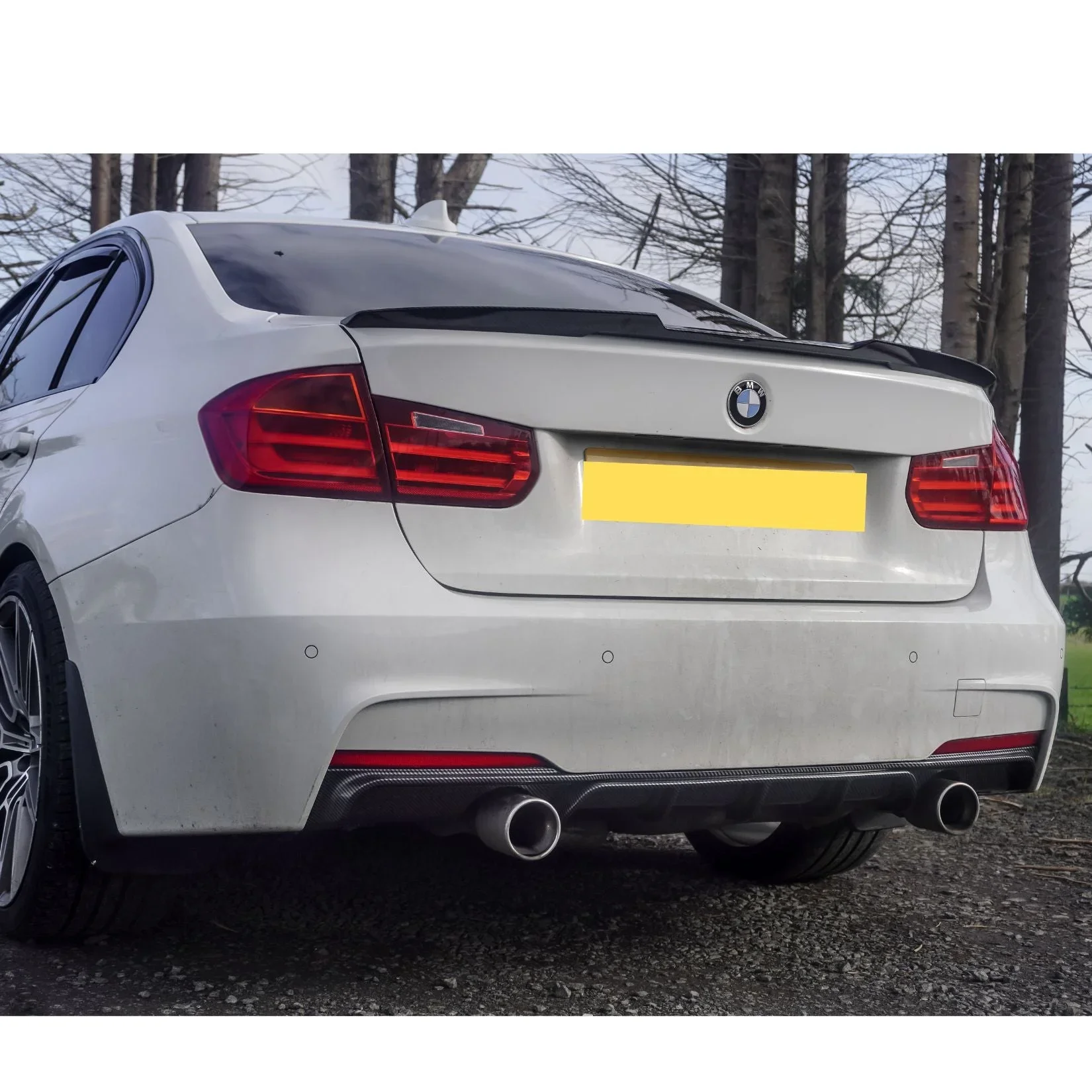 bmw-3-series-f30-rear-diffuser-v2-carbon-look-4.webp