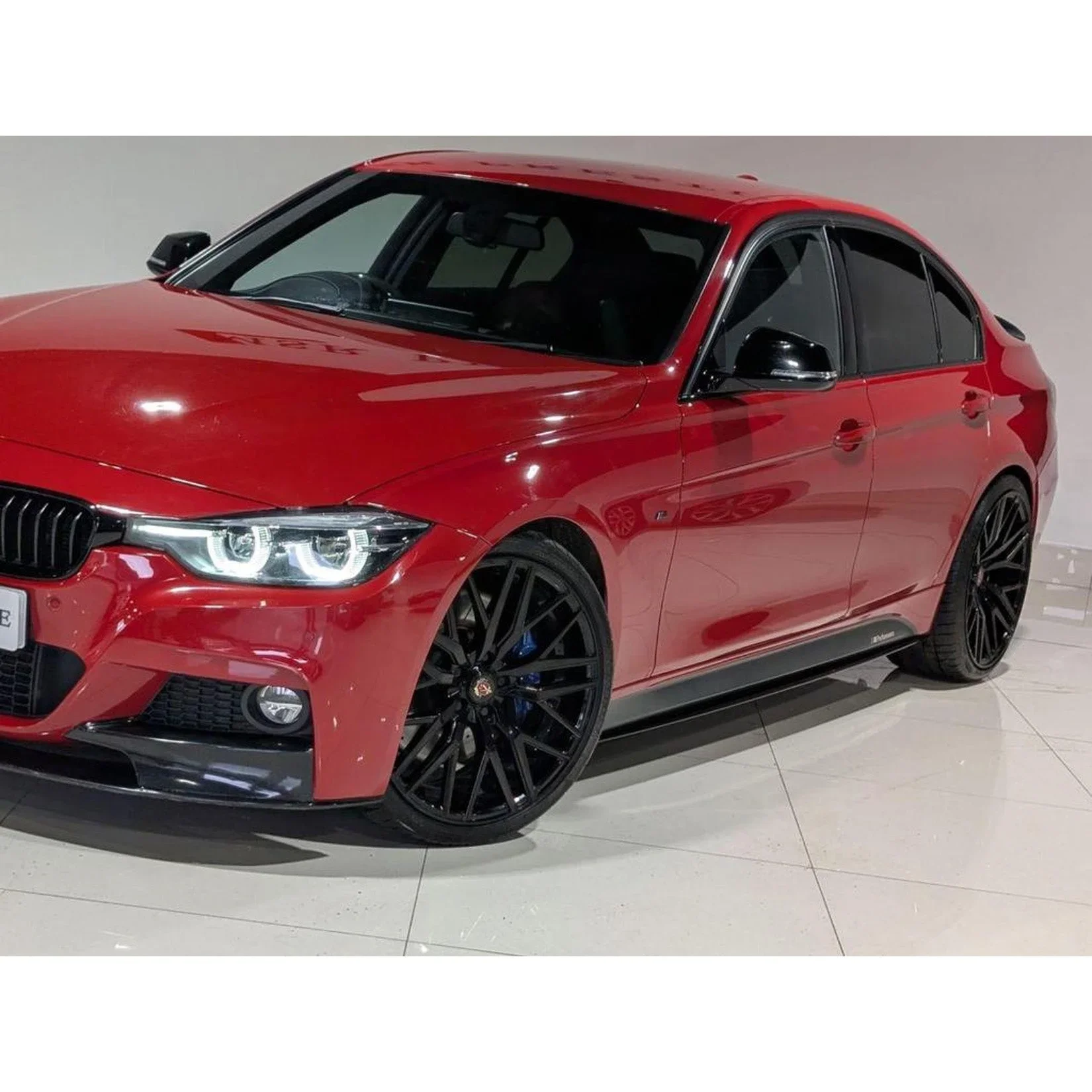 bmw-3-series-f30-side-skirts-gloss-black-8.webp