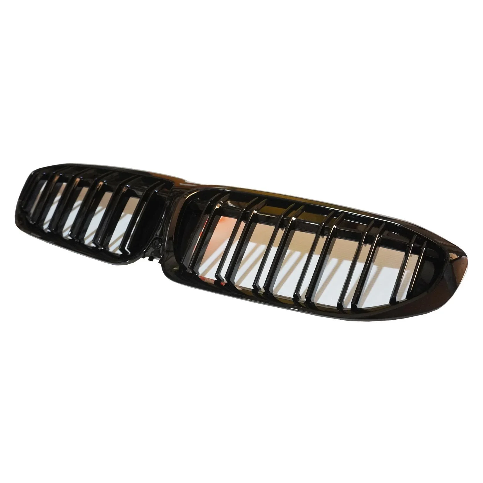 bmw-3-series-g20-front-grille-double-slat-gloss-black-5.webp