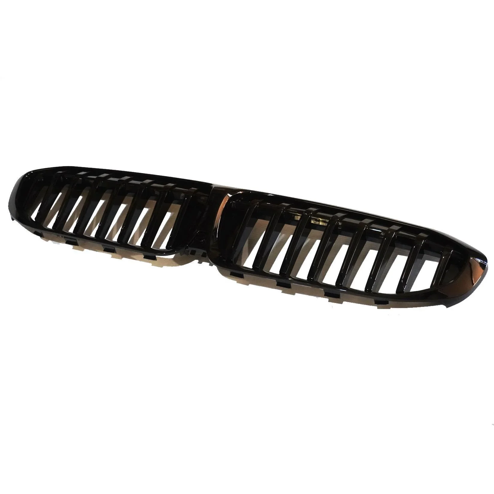 bmw-3-series-g20-front-grille-single-slat-gloss-black-5.webp