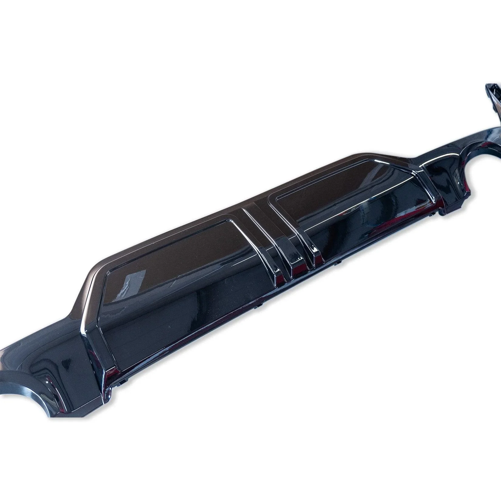 bmw-3-series-g20-rear-diffuser-gloss-black-003-4.webp