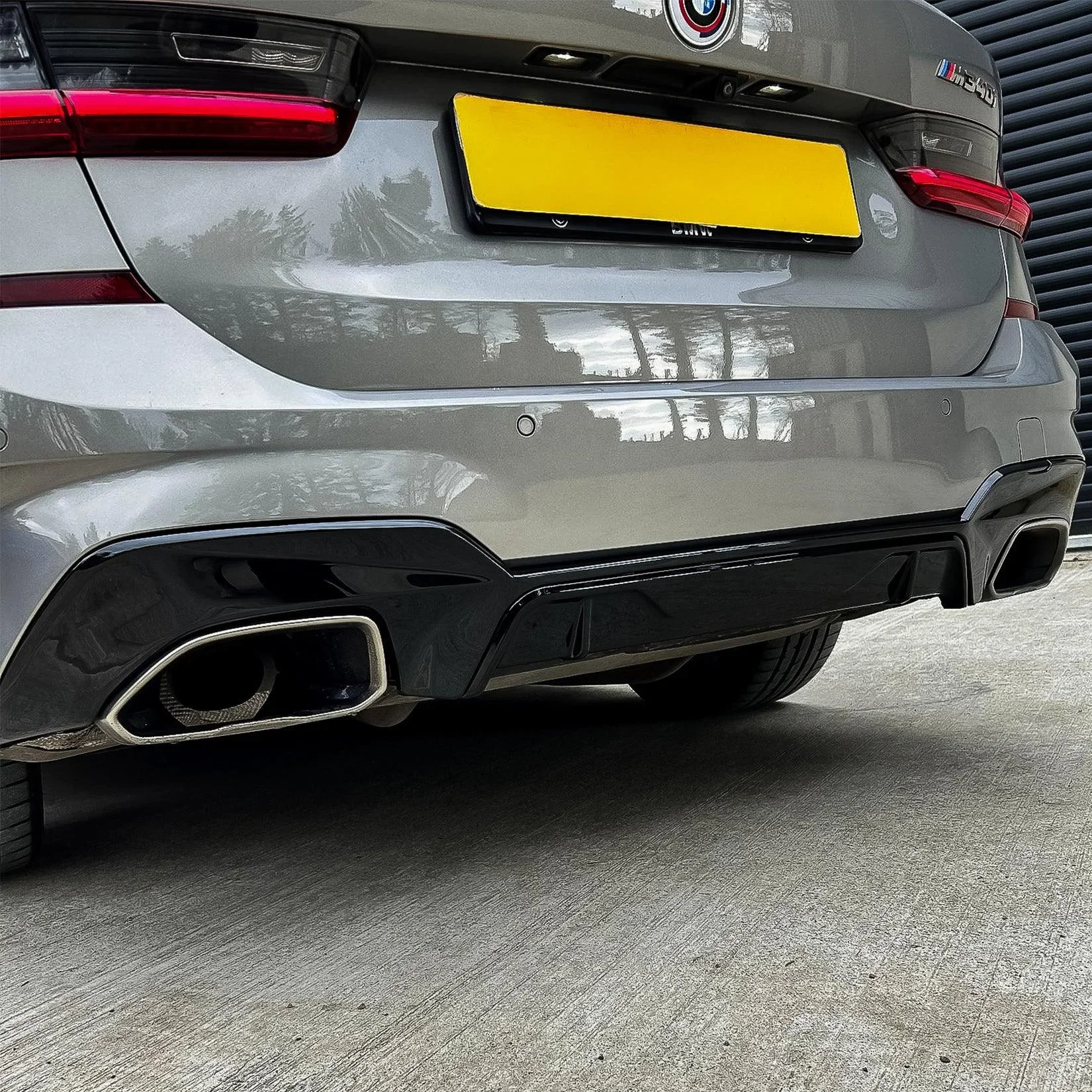 bmw-3-series-g20-rear-diffuser-m-performance-gloss-black-7.webp