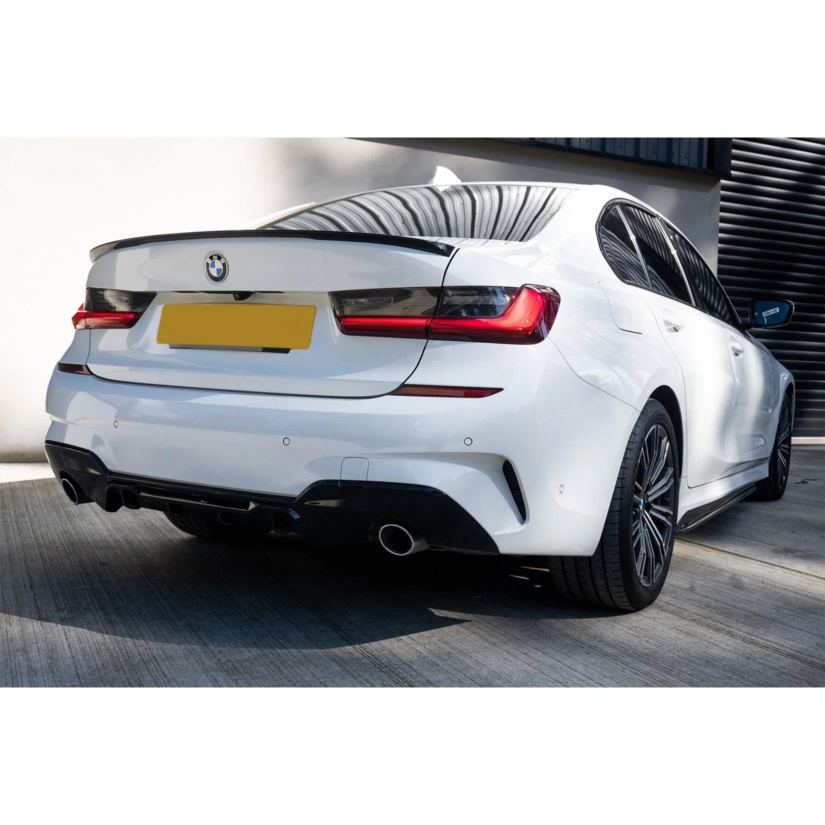 bmw-3-series-g20-rear-spoiler-v1-gloss-black-3.webp