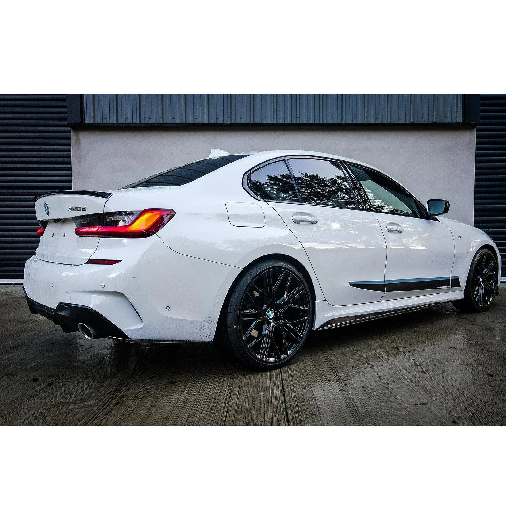 bmw-3-series-g20-rear-spats-gloss-black-1.webp
