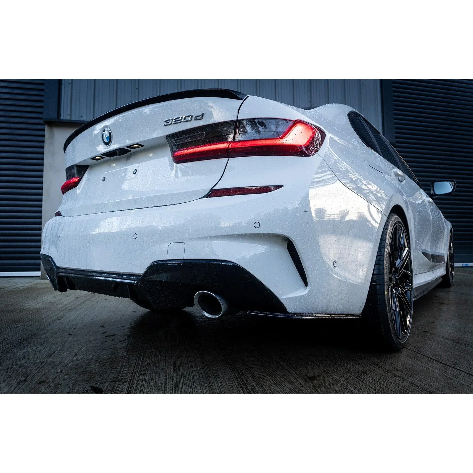 bmw-3-series-g20-rear-spats-gloss-black-5.webp
