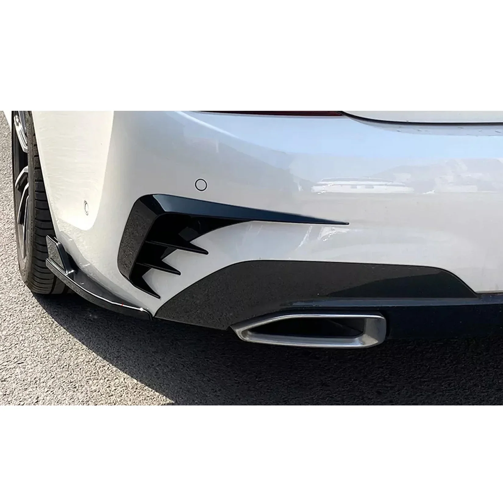 bmw-3-series-g20-vents-gloss-black-2.webp