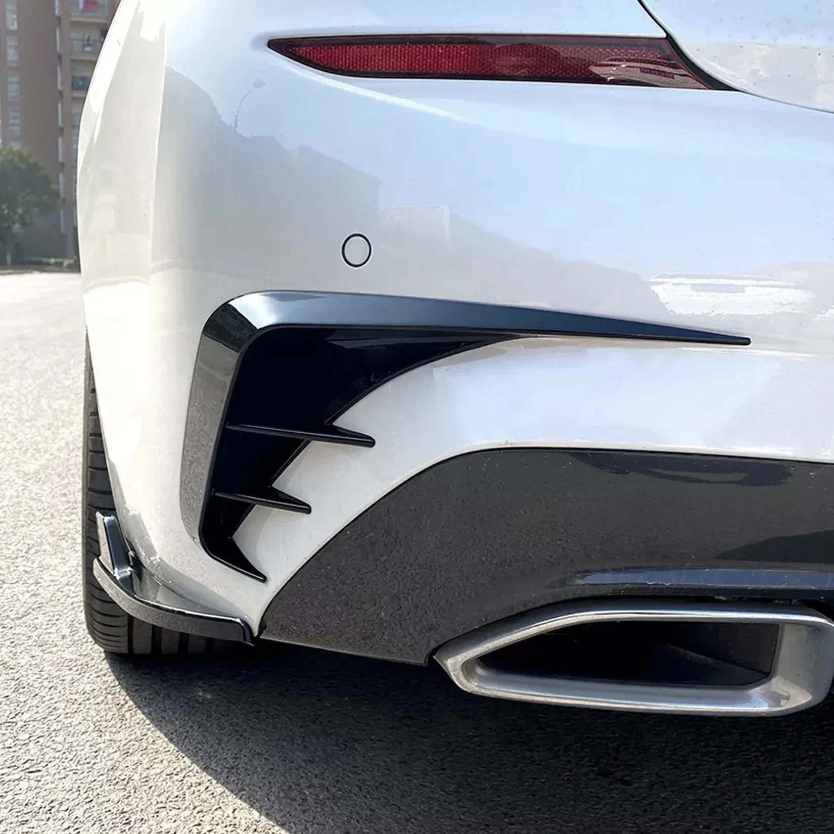 bmw-3-series-g20-vents-gloss-black-4.webp