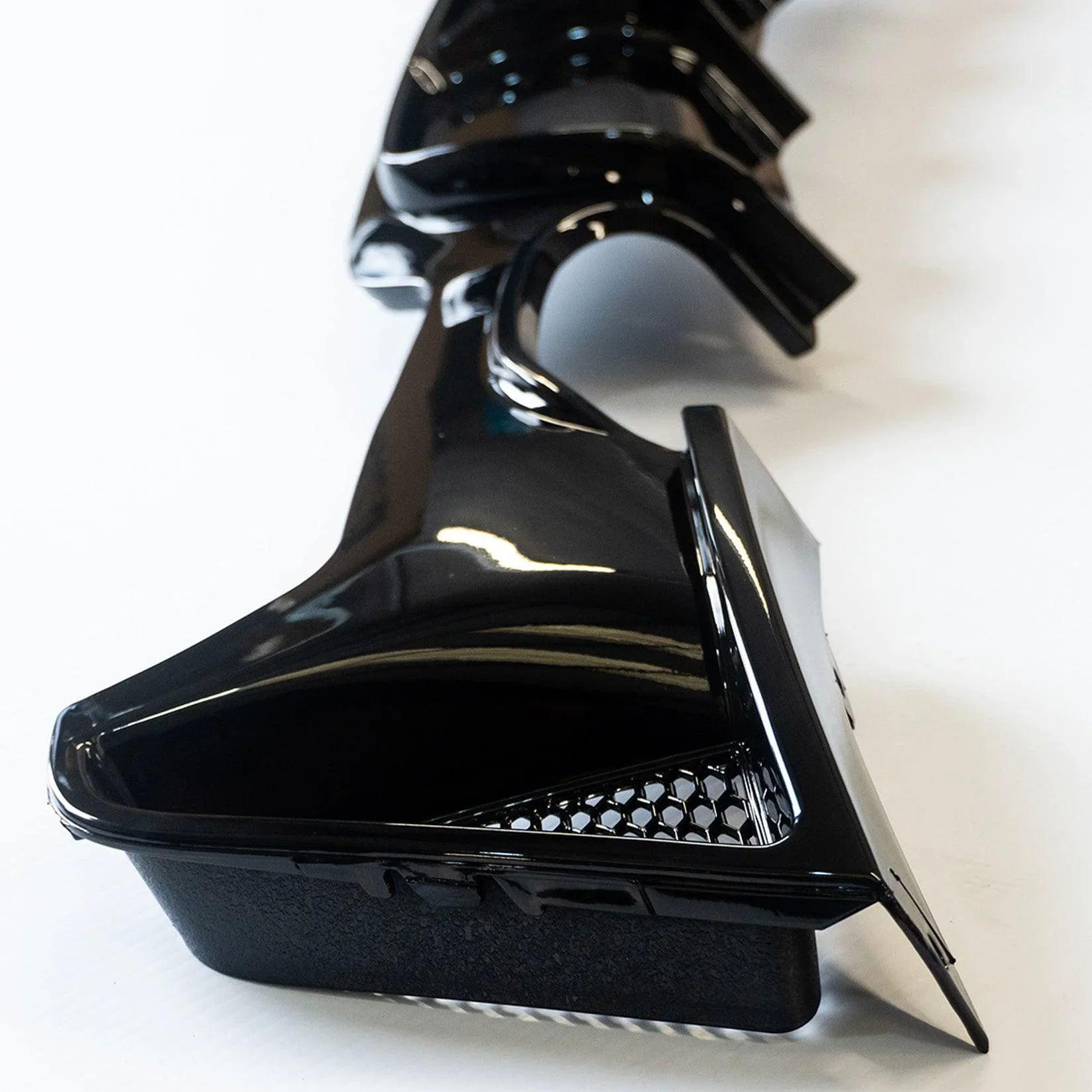 bmw-4-series-f32-rear-diffuser-v2-gloss-black-11.webp